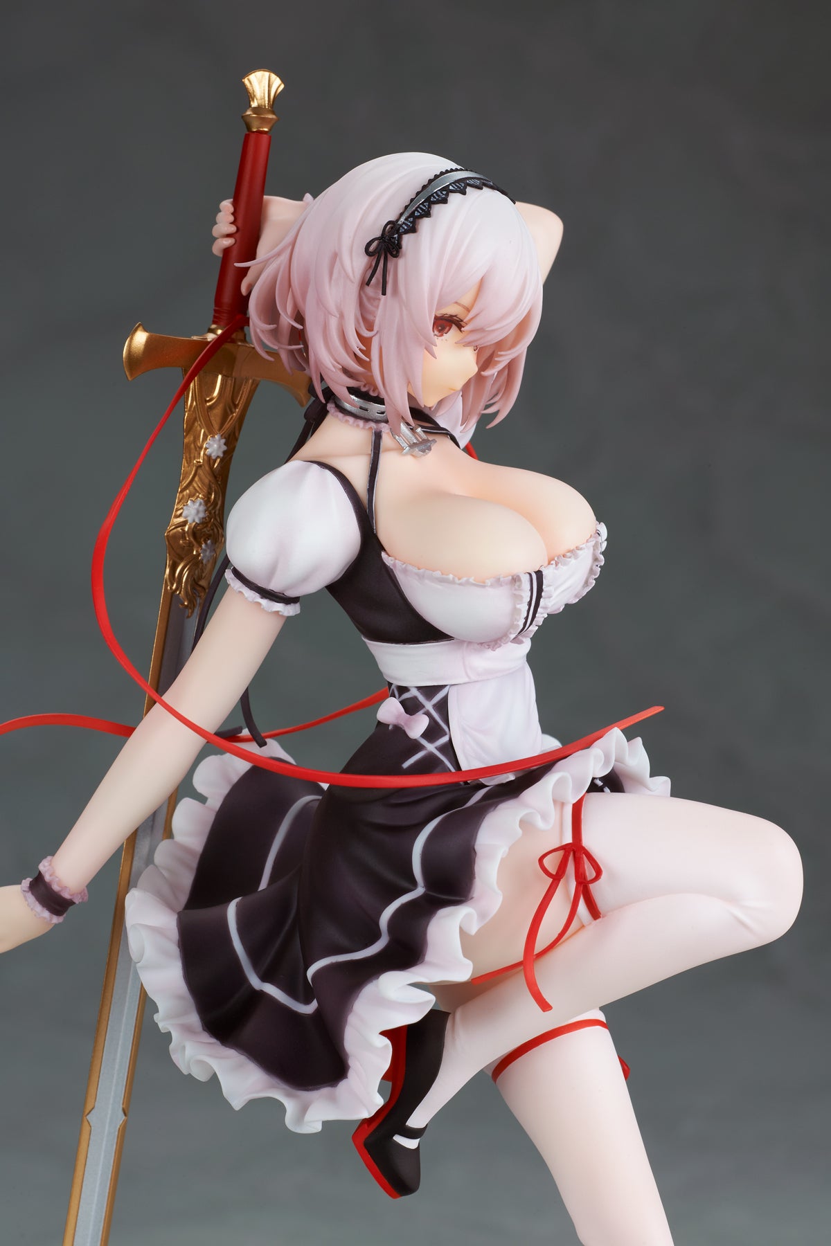 PRE-ORDER Azur Lane - Sirius: Light Equipment Ver. 1/8
