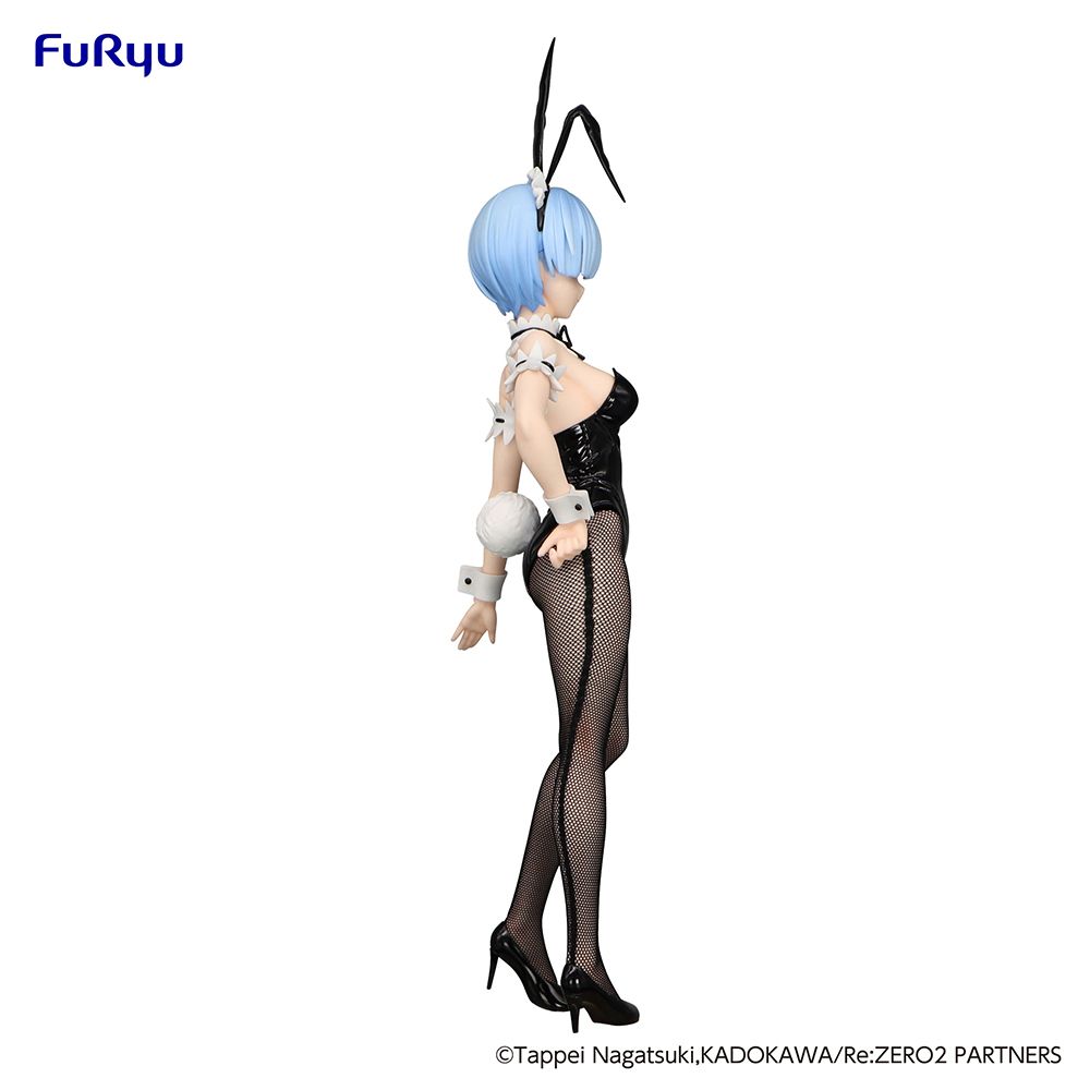 PRE-ORDER Re:ZERO -Starting Life in Another World BiCute Bunnies Figure - Rem: Black Pearl Ver.