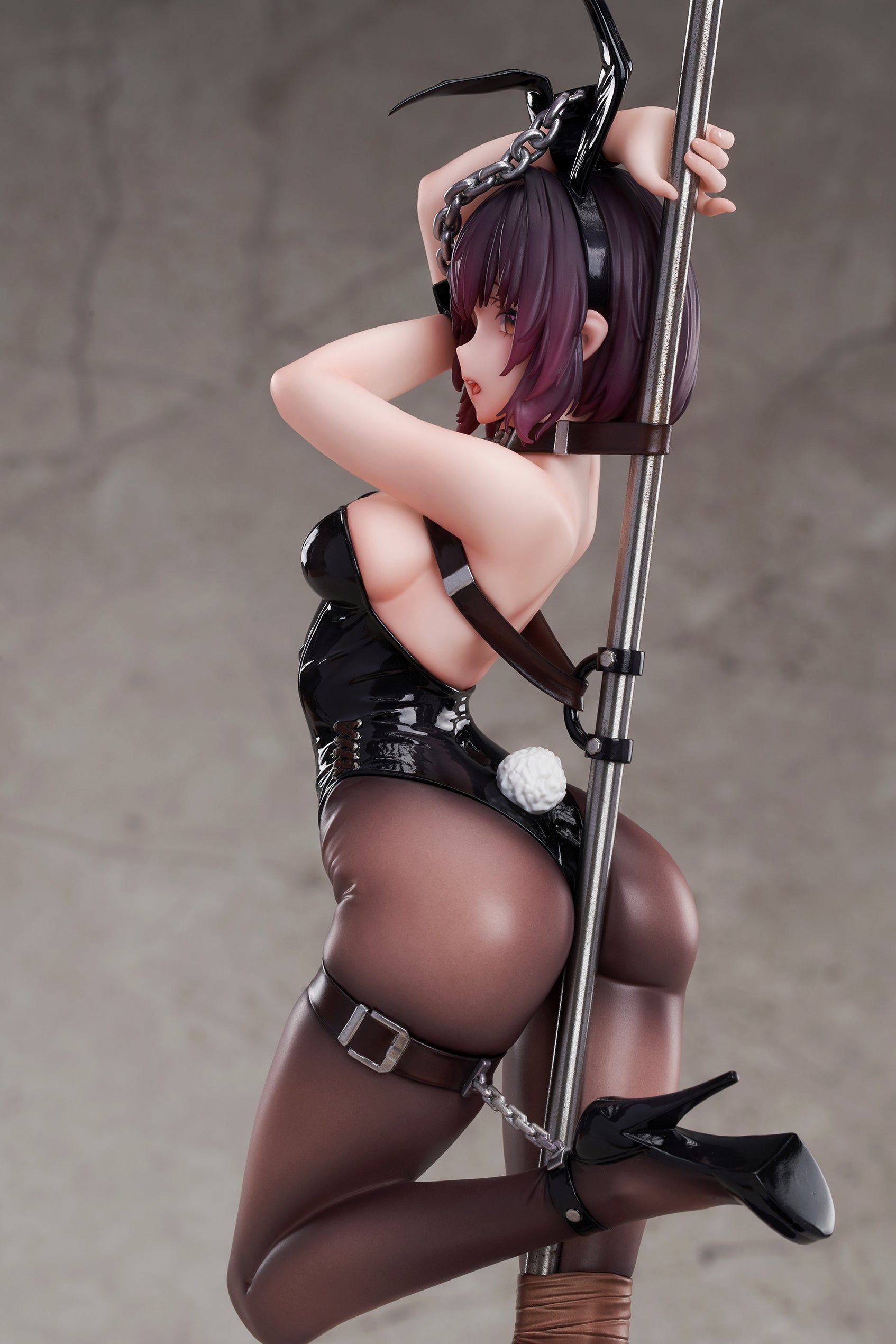 PRE-ORDER Bunny Girl - Bondage 1/7