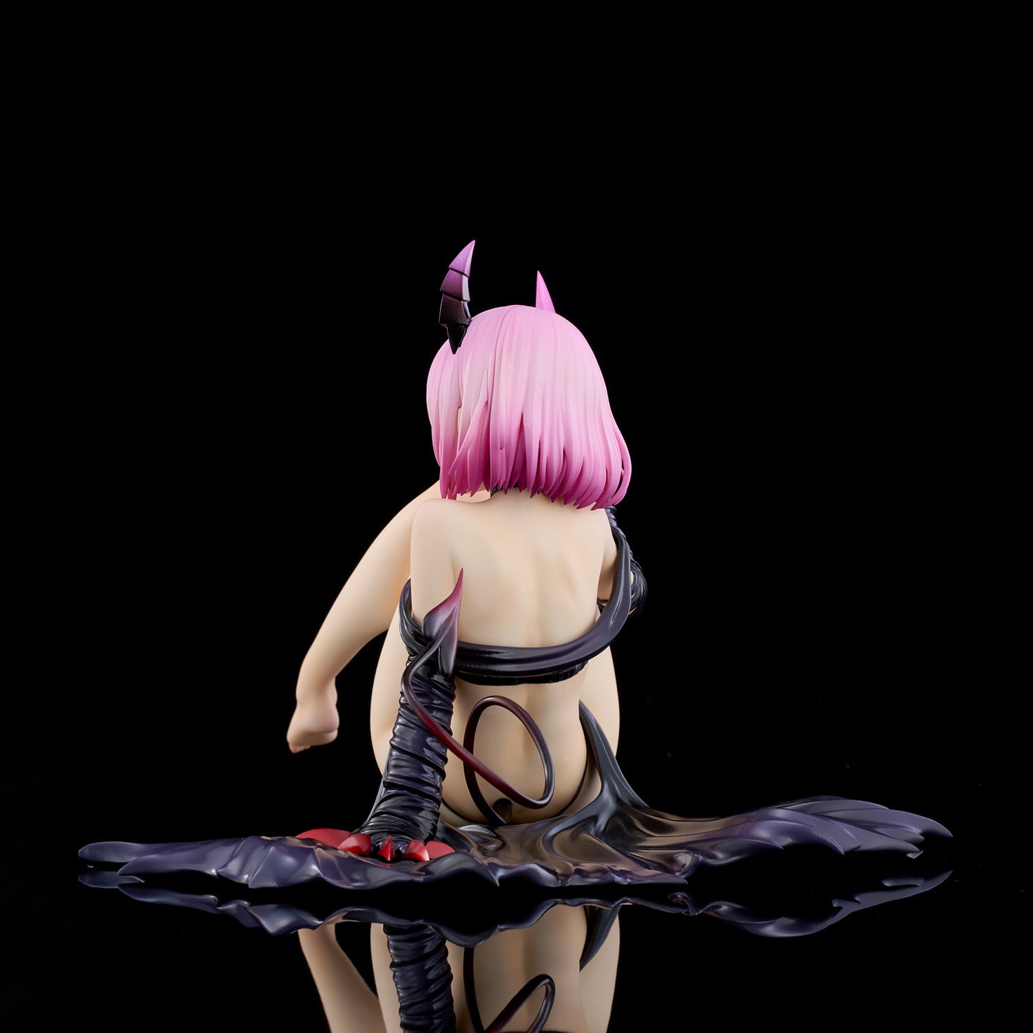 PRE-ORDER To LOVEru Darkness - Momo Belia Deviluke: Darkness ver. 1/6 [2nd Release]