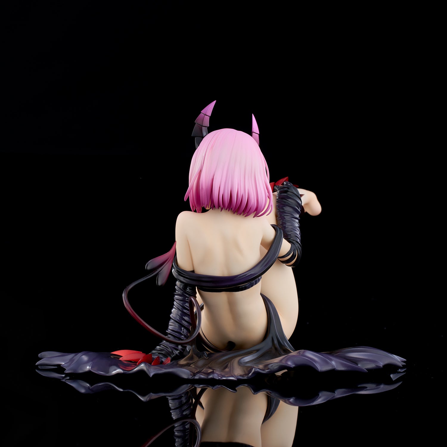 PRE-ORDER To LOVEru Darkness - Momo Belia Deviluke: Darkness ver. 1/6 [2nd Release]