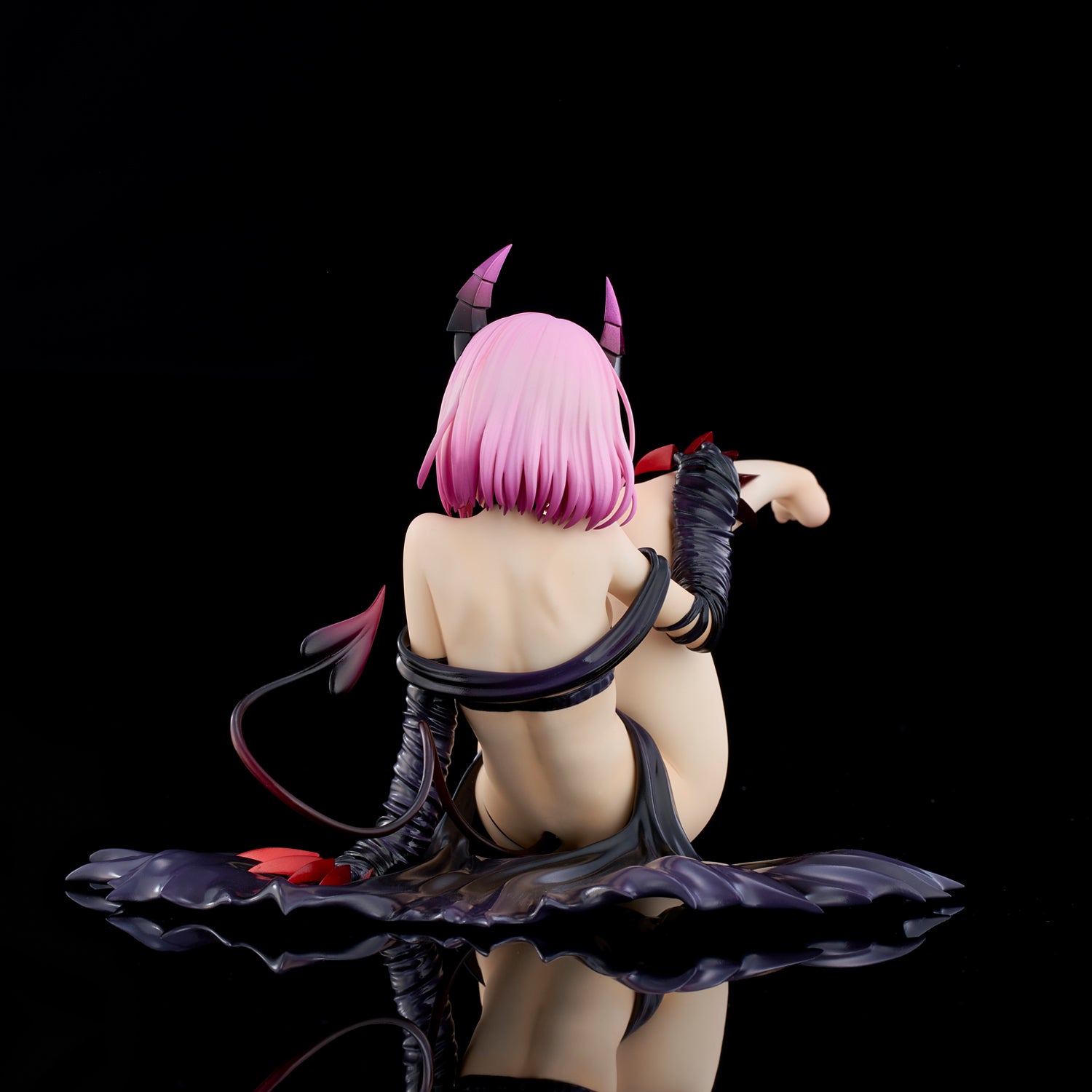 PRE-ORDER To LOVEru Darkness - Momo Belia Deviluke: Darkness ver. 1/6 [2nd Release]