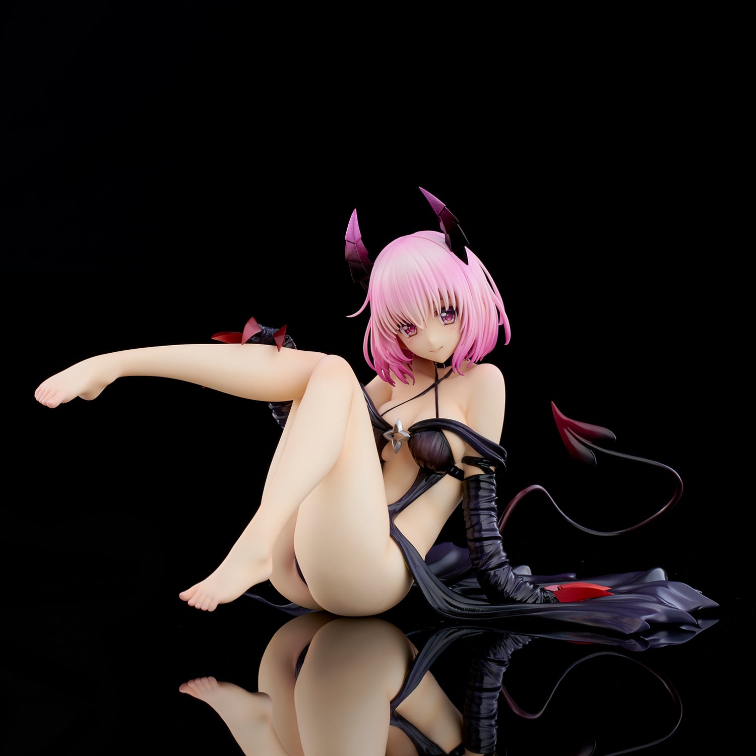 PRE-ORDER To LOVEru Darkness - Momo Belia Deviluke: Darkness ver. 1/6 [2nd Release]