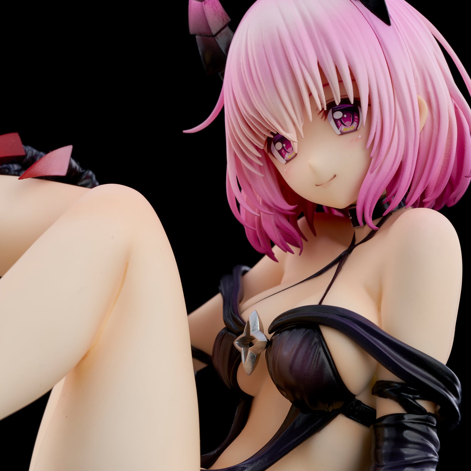 PRE-ORDER To LOVEru Darkness - Momo Belia Deviluke: Darkness ver. 1/6 [2nd Release]