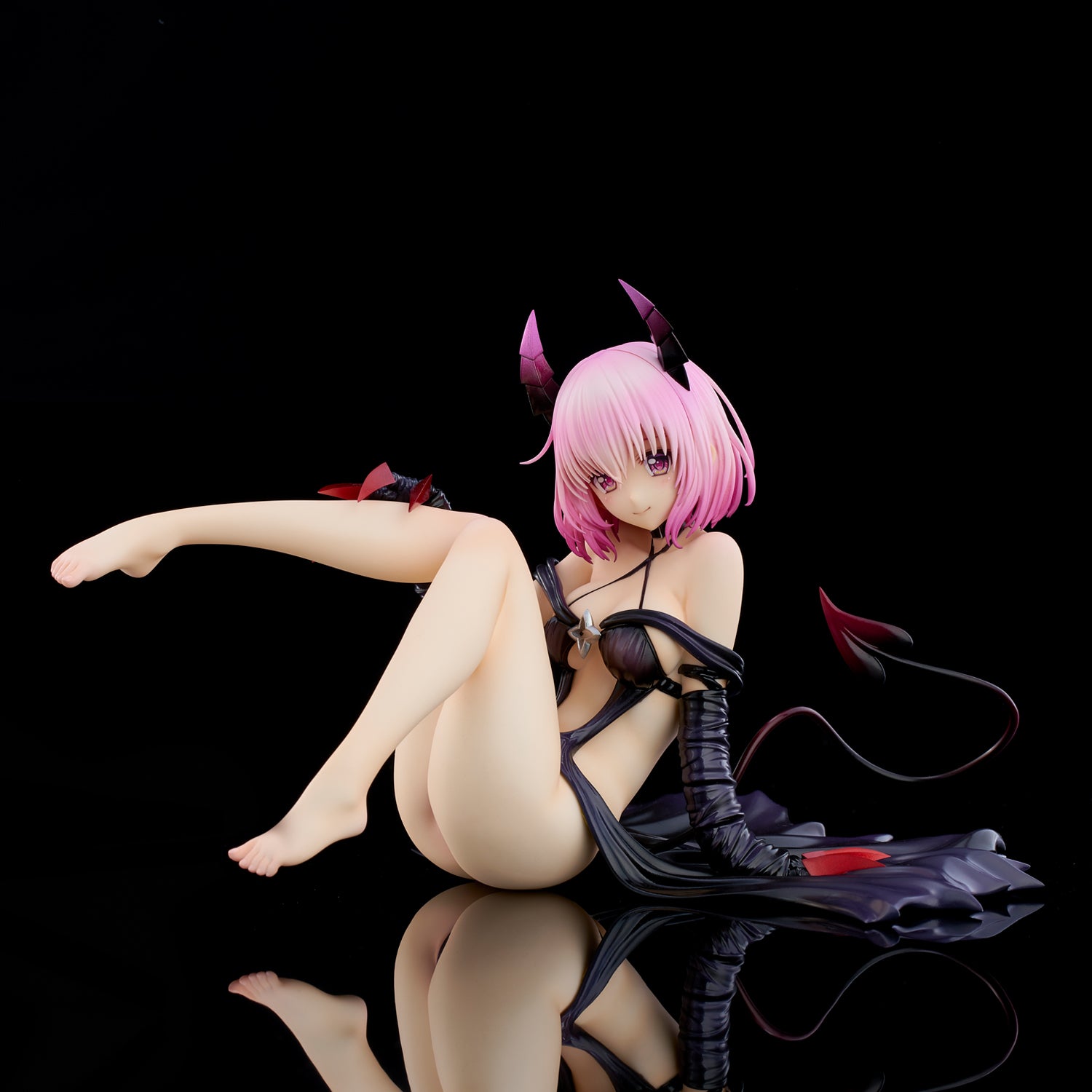 PRE-ORDER To LOVEru Darkness - Momo Belia Deviluke: Darkness ver. 1/6 [2nd Release]