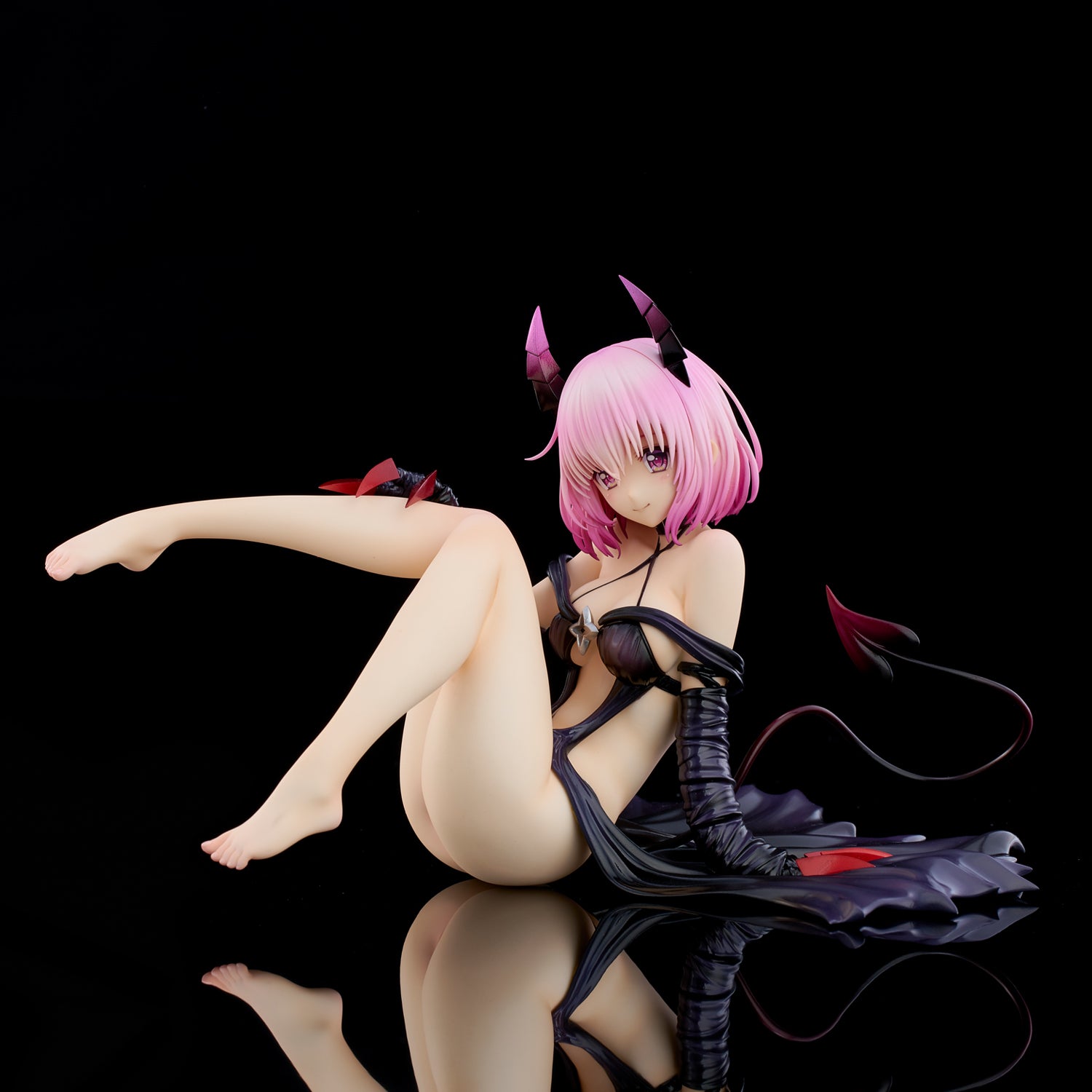PRE-ORDER To LOVEru Darkness - Momo Belia Deviluke: Darkness ver. 1/6 [2nd Release]