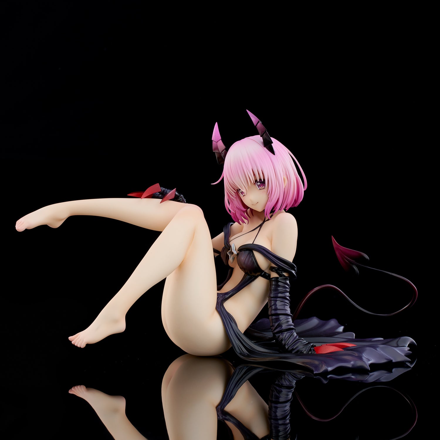 PRE-ORDER To LOVEru Darkness - Momo Belia Deviluke: Darkness ver. 1/6 [2nd Release]