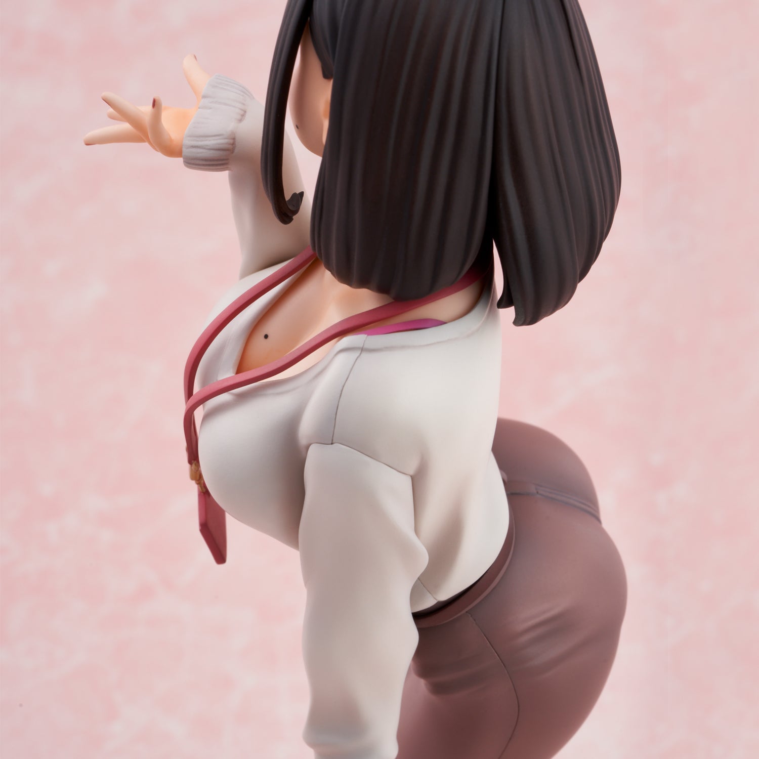 PRE-ORDER Senpai is Mine - Kouhai-chan: Throw Kiss Ver. [EXCLUSIVE]