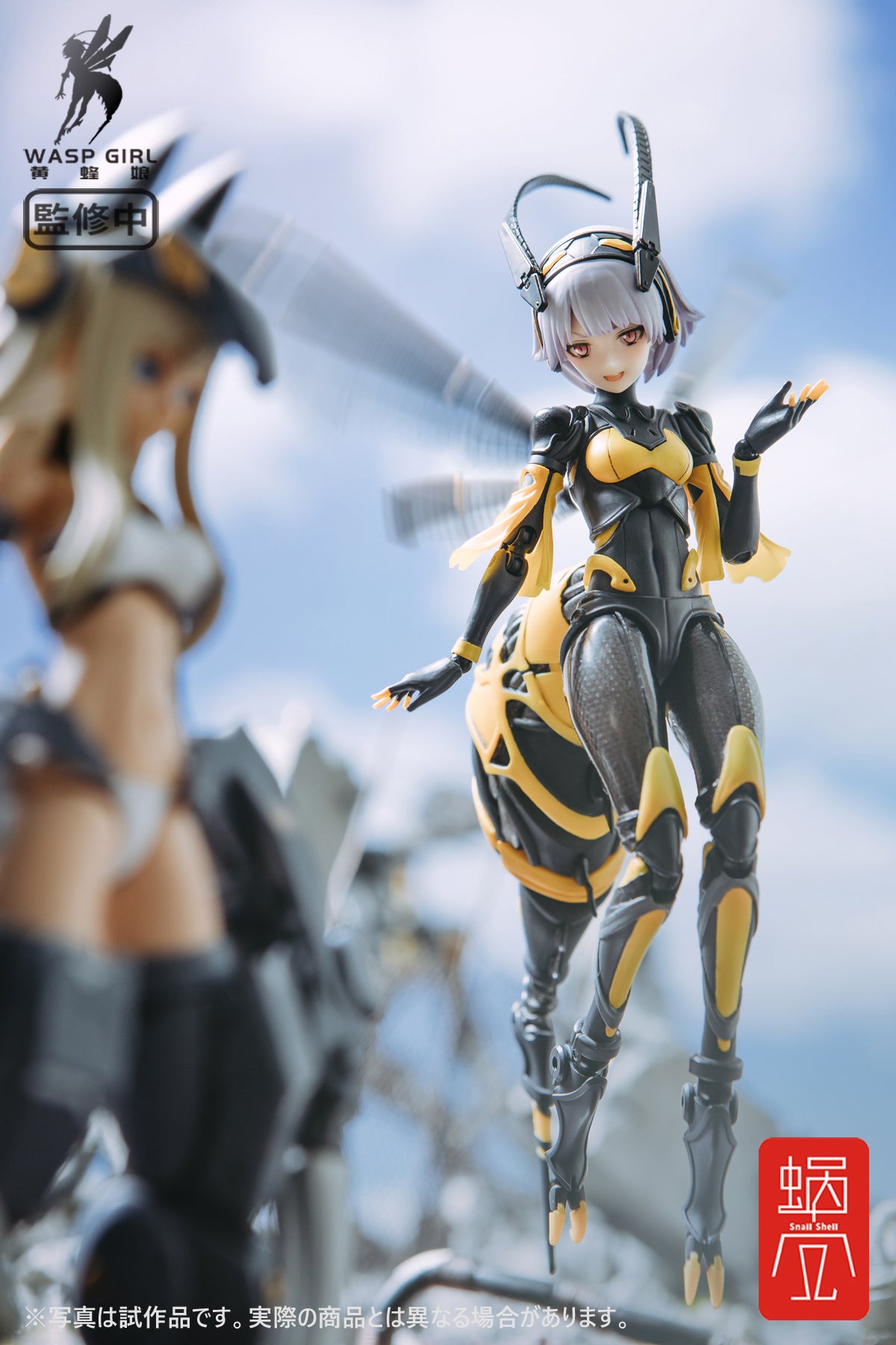 PRE-ORDER BEE-03W WASP GIRL Bun-chan 1/12