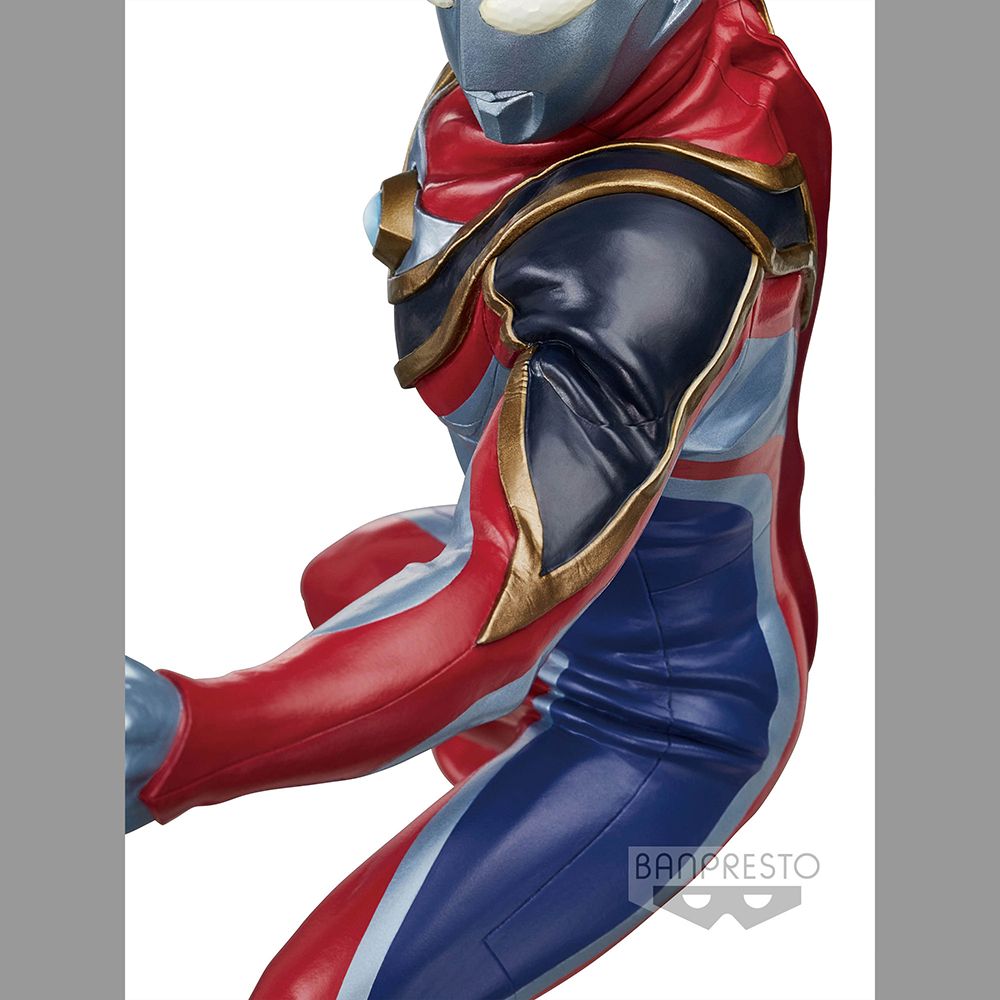 PRE-ORDER Ultraman Gaia Hero's Brave Statue Figure - Ultraman Gaia: Supreme Night Color Edition