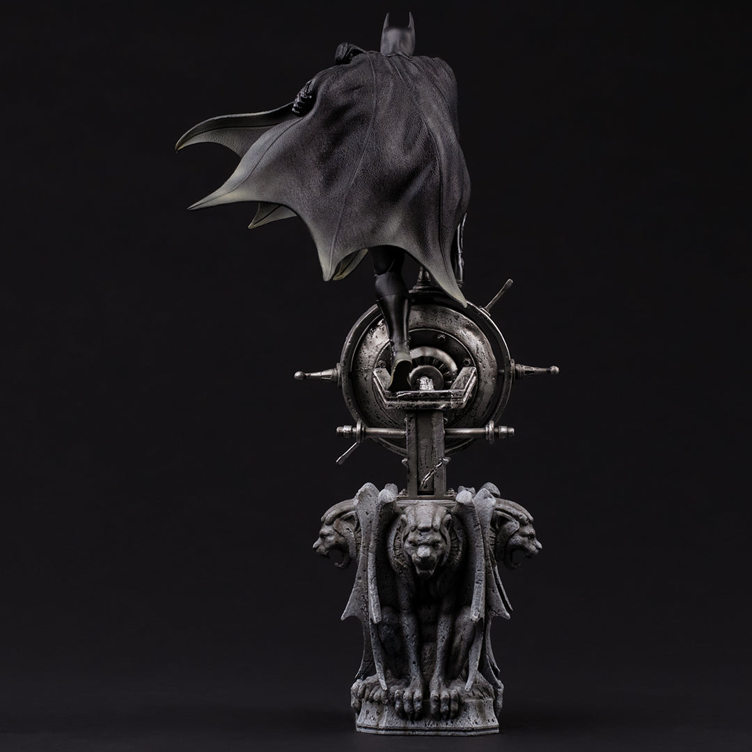 PRE-ORDER Batman Returns - Batman Deluxe Art Scale 1/10