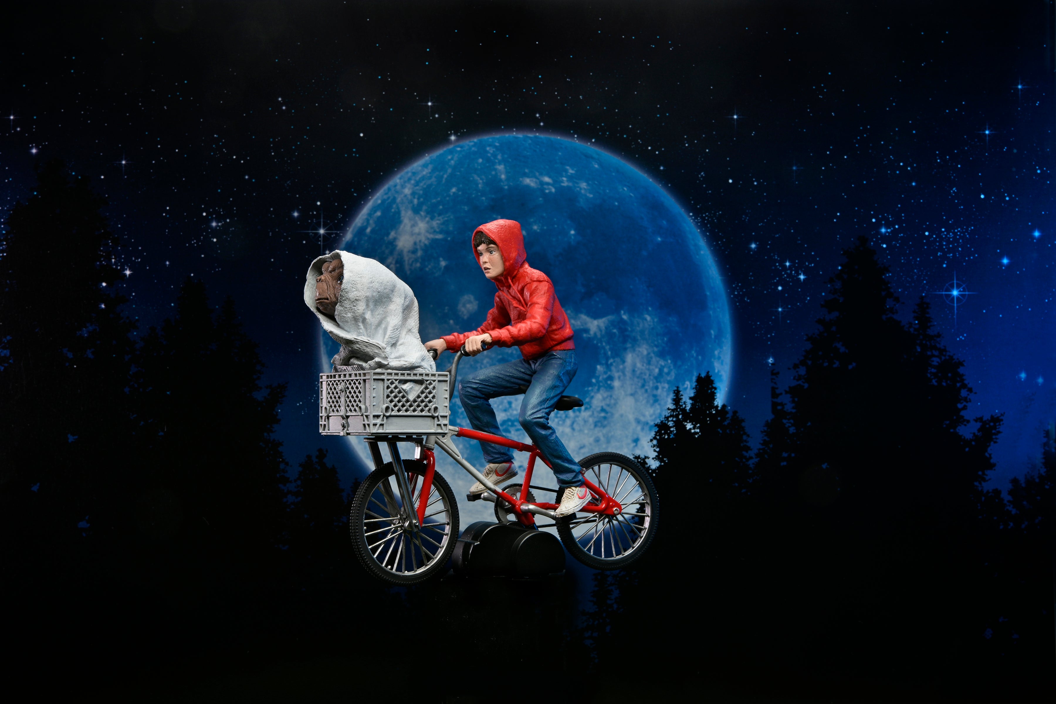 PRE-ORDER 7-inch Action Figure - E.T. 40th Anniversary - Elliot & E.T. on Bicycle