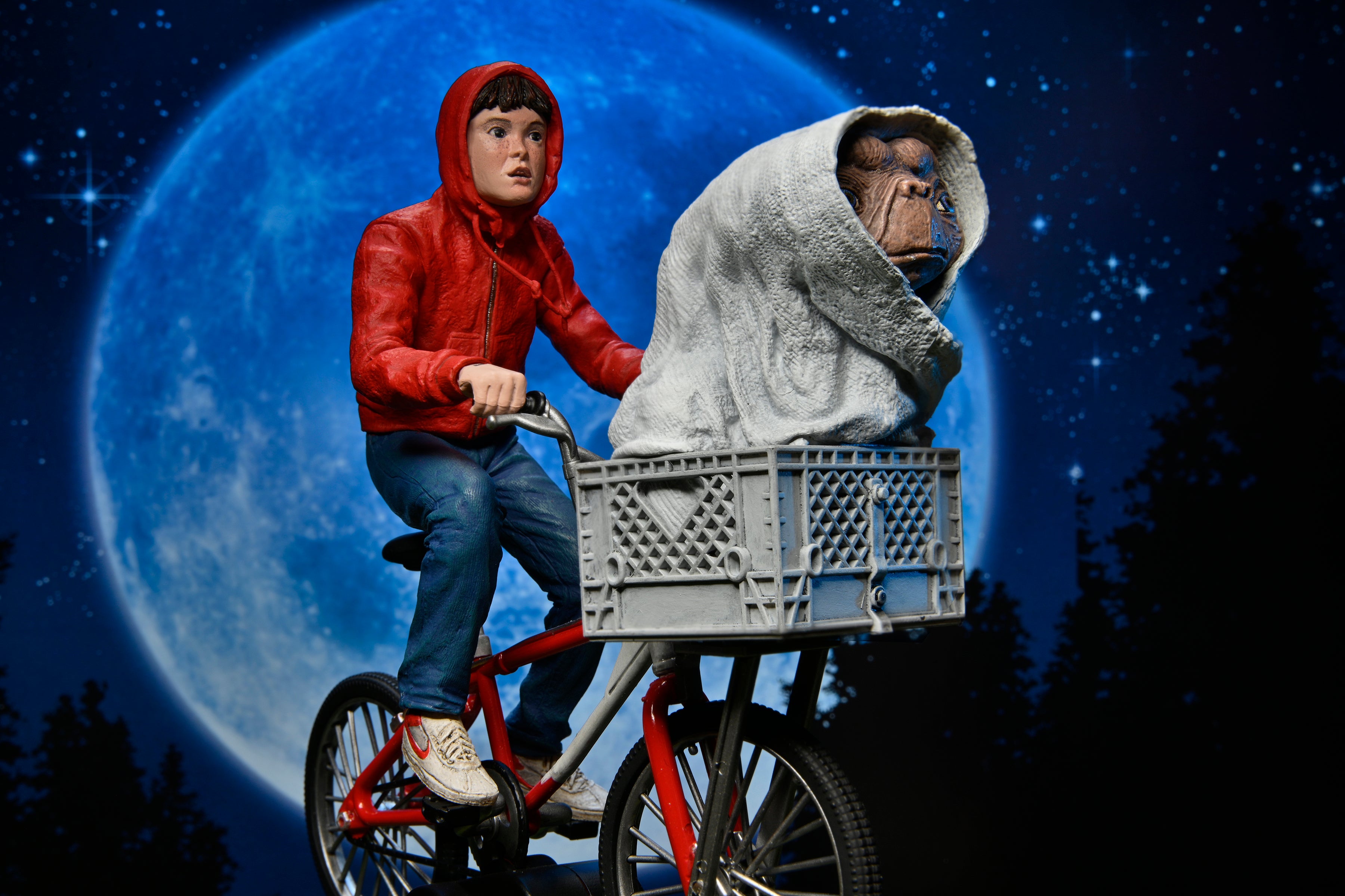 PRE-ORDER 7-inch Action Figure - E.T. 40th Anniversary - Elliot & E.T. on Bicycle