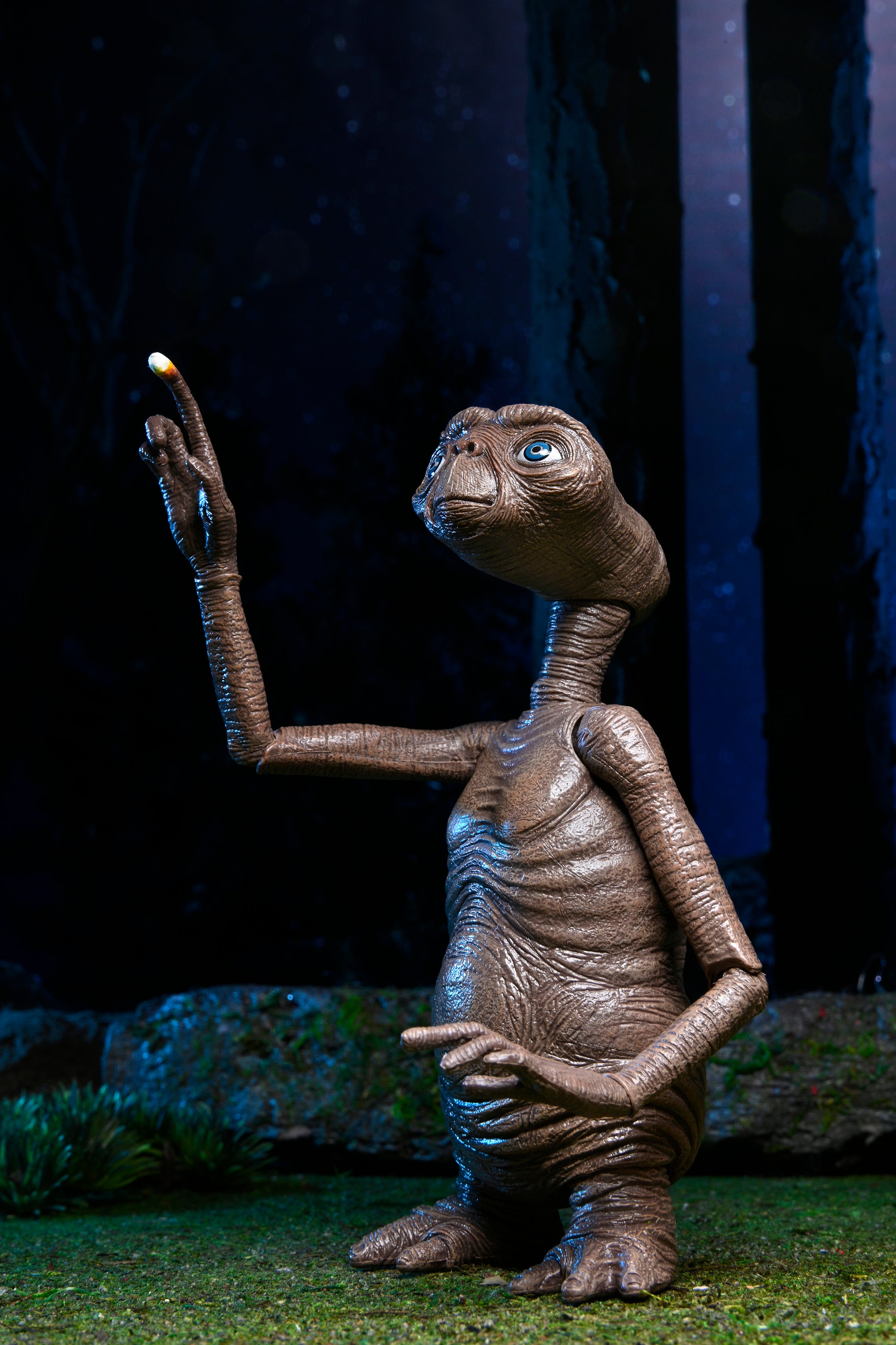PRE-ORDER 7-inch Action Figure - E.T. 40th Anniversary - Ultimate E.T.