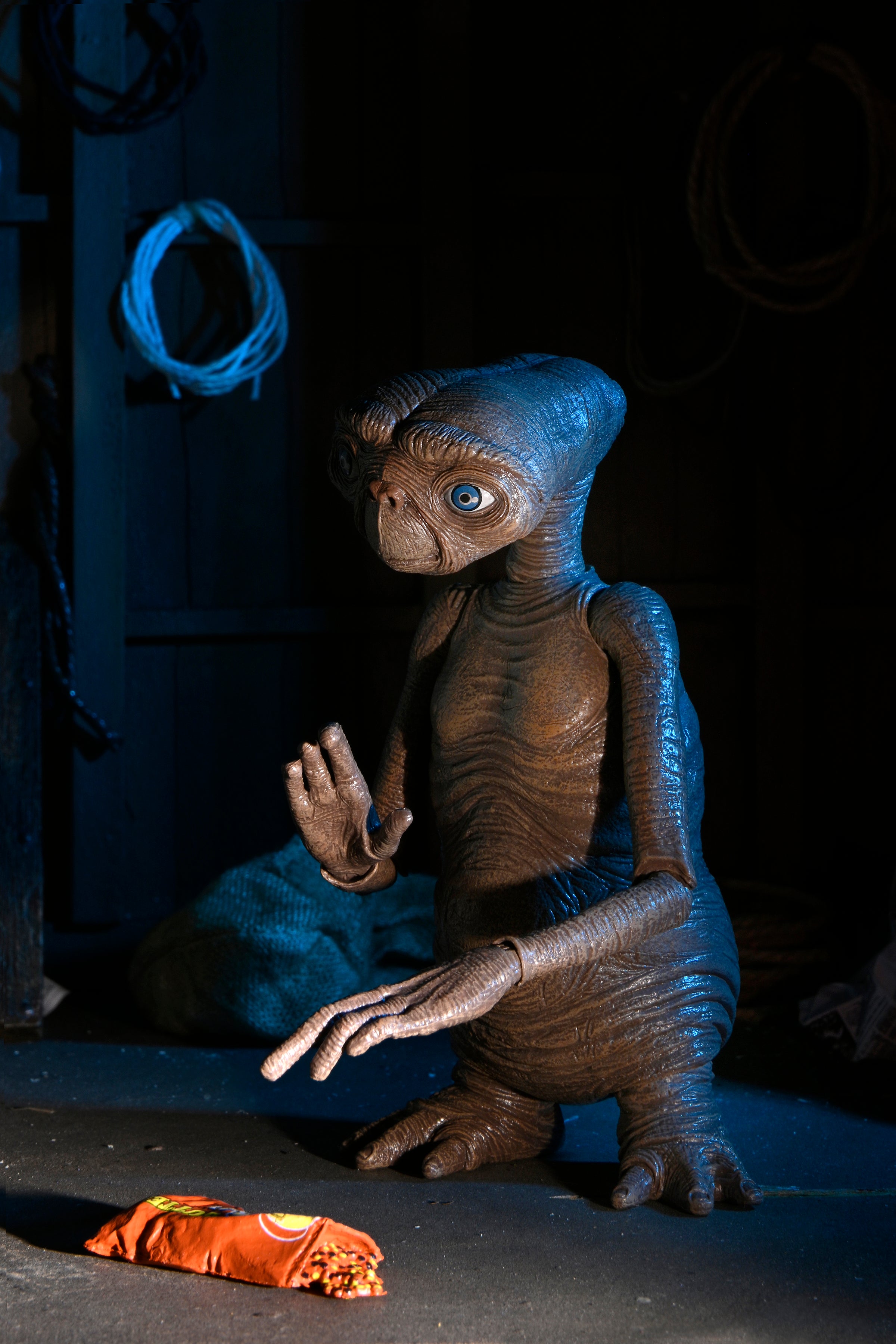 PRE-ORDER 7-inch Action Figure - E.T. 40th Anniversary - Ultimate E.T.