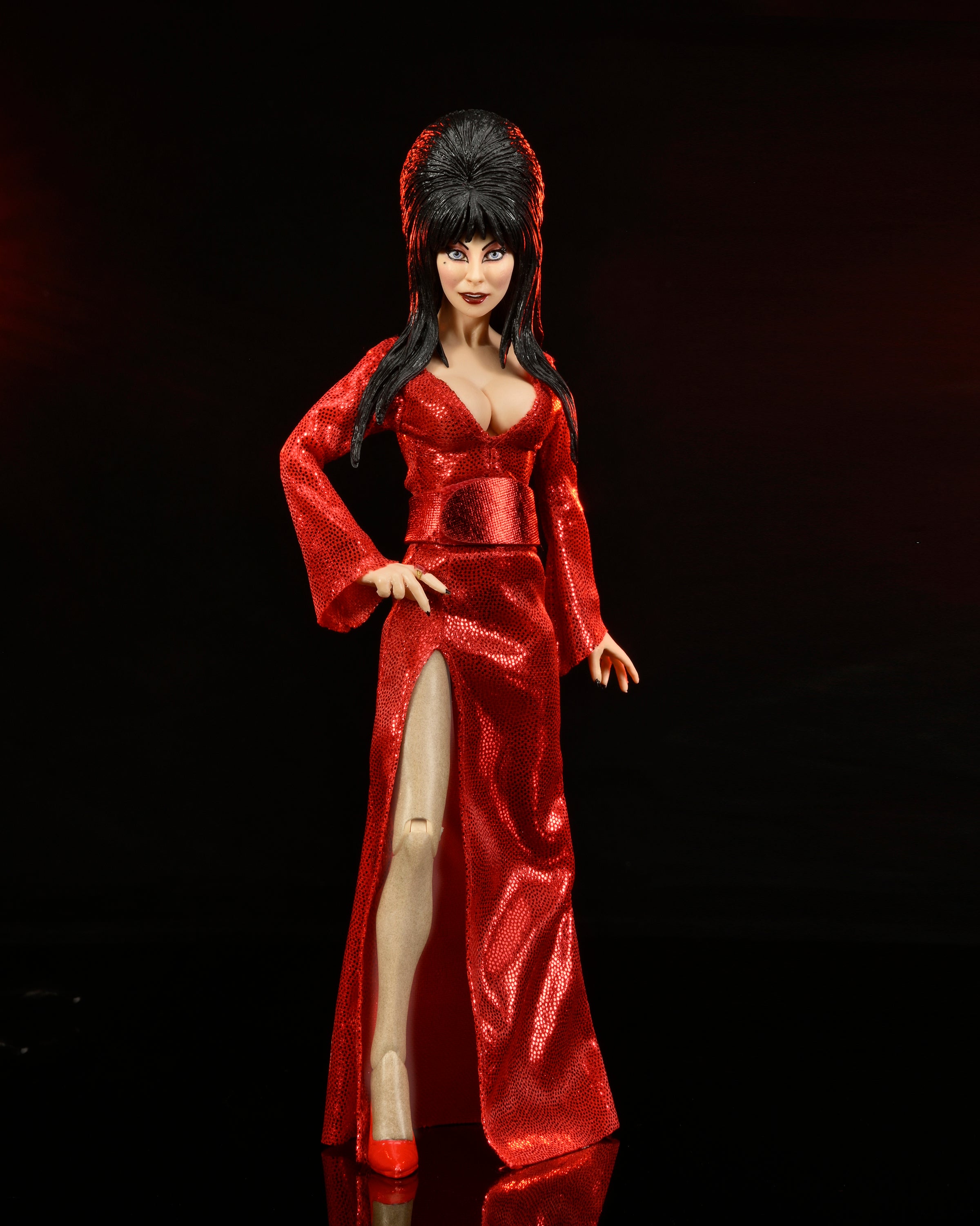 PRE-ORDER 8-inch Scale Clothed Figure - Elvira - Elvira: Red, Fright and Boo