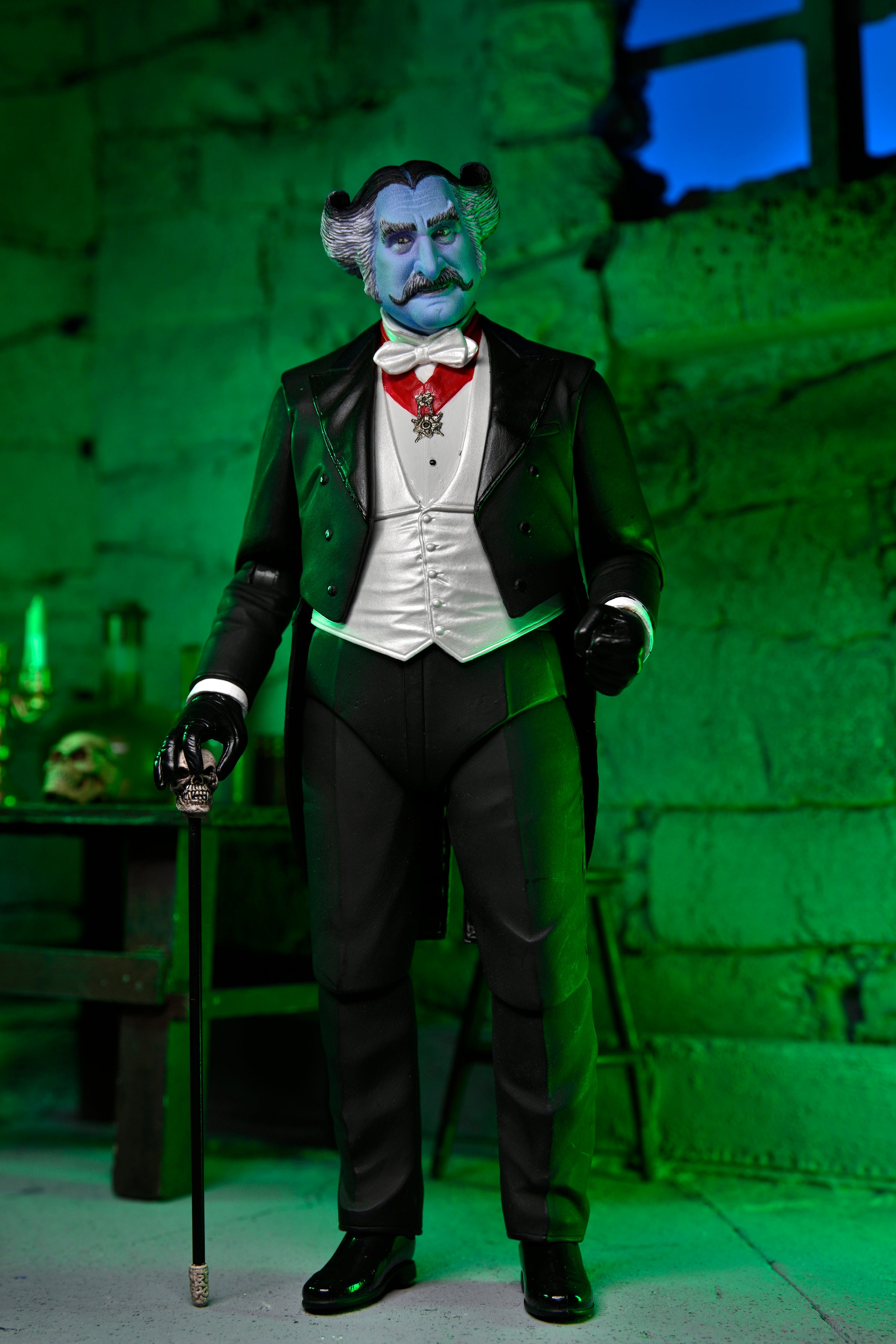 PRE-ORDER 7-inch Action Figure - Rob Zombie’s The Munsters - Ultimate The Count