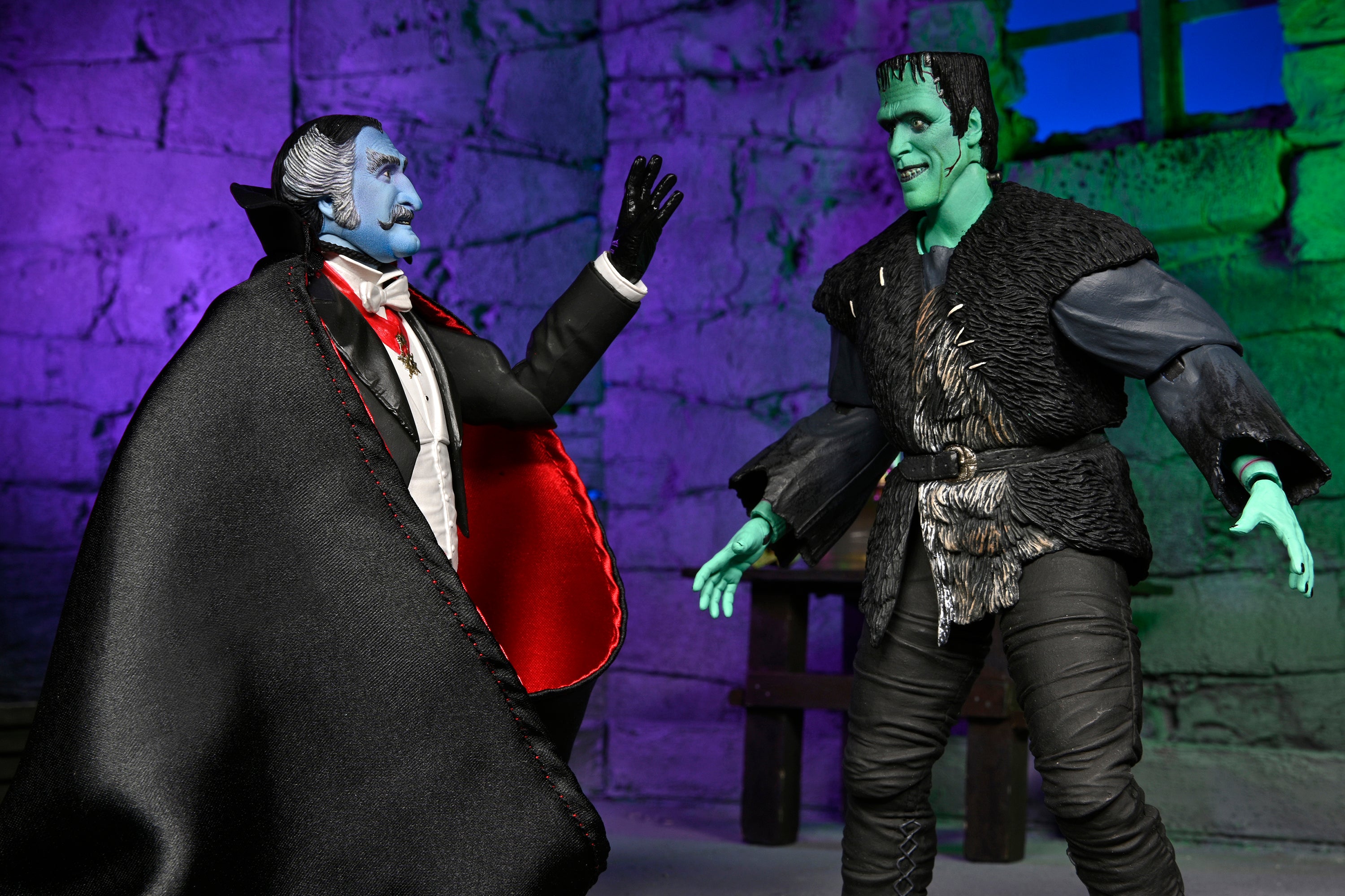 PRE-ORDER 7-inch Action Figure - Rob Zombie’s The Munsters - Ultimate The Count