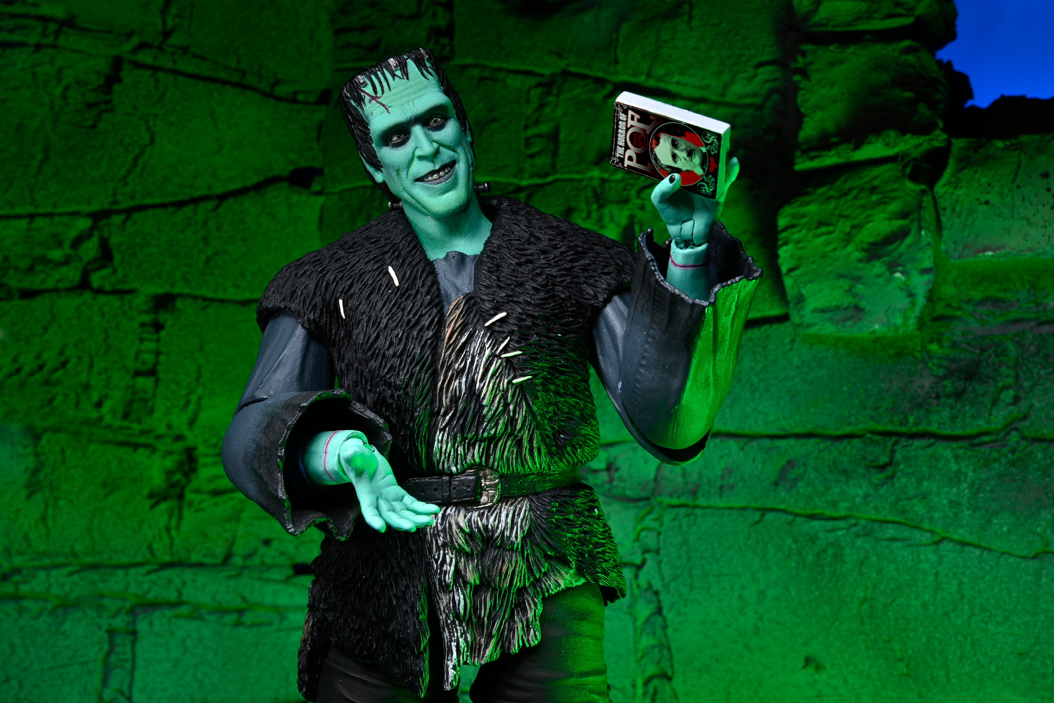 PRE-ORDER 7-inch Action Figure - Rob Zombie’s The Munsters - Ultimate Herman Munster