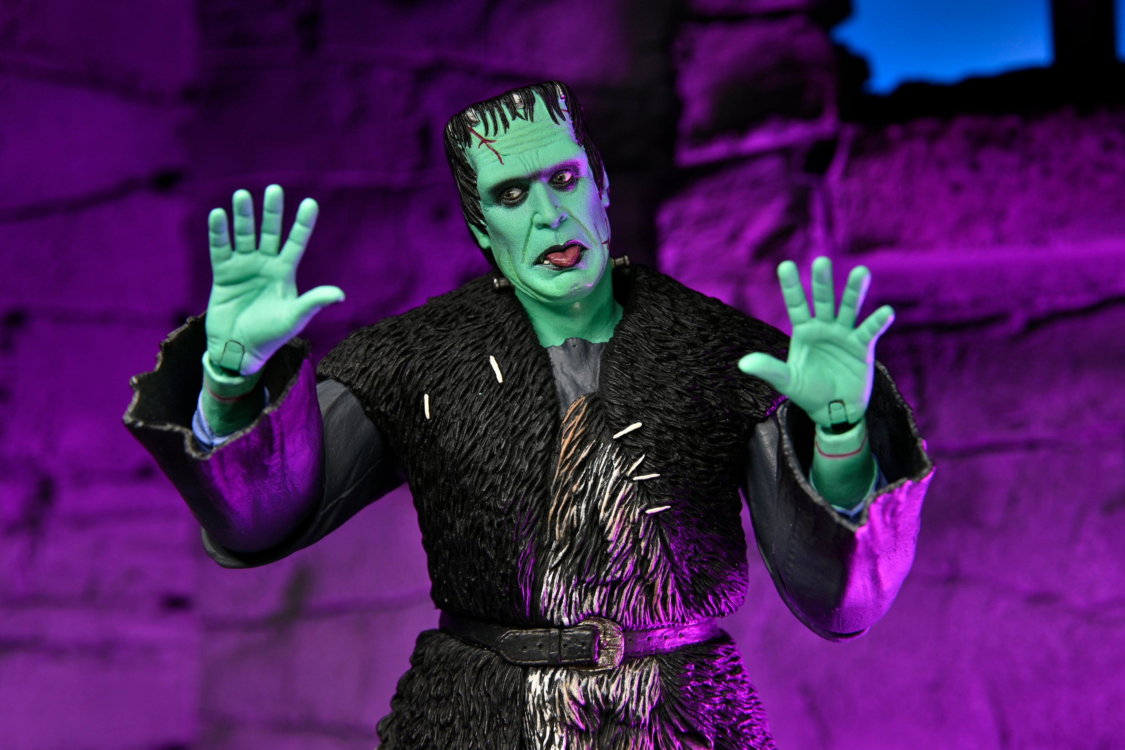 PRE-ORDER 7-inch Action Figure - Rob Zombie’s The Munsters - Ultimate Herman Munster