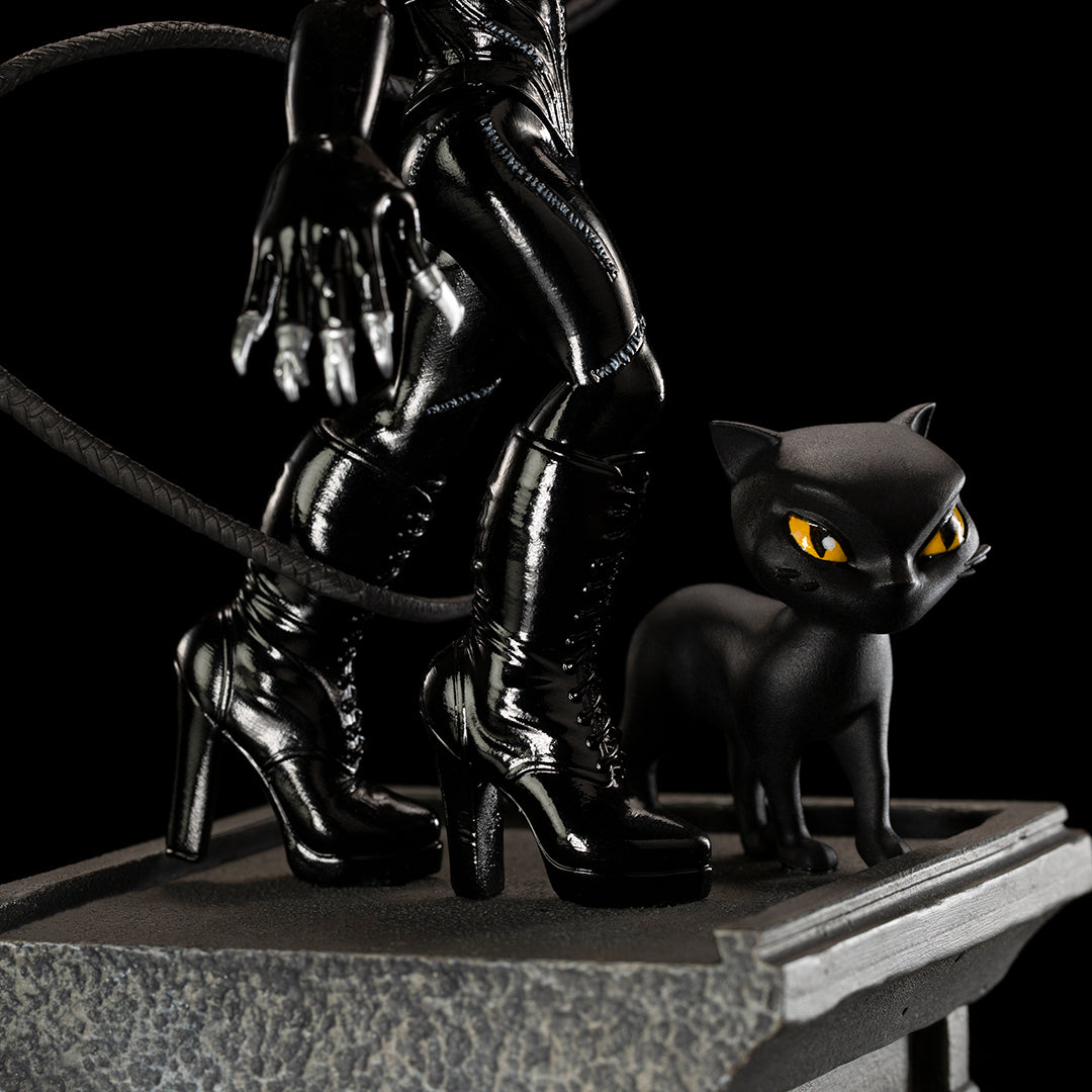 PRE-ORDER MiniCo - Batman Returns - Catwoman