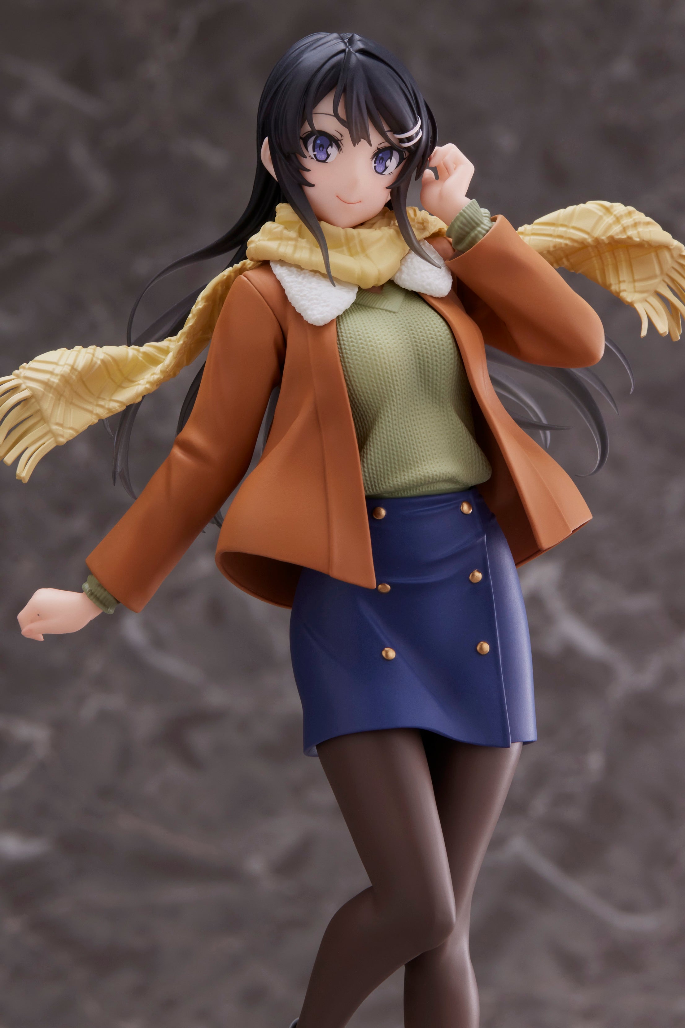 PRE-ORDER Rascal Does Not Dream of a Dreaming Girl Coreful Figure - Mai Sakurajima: Winter Wear Ver.