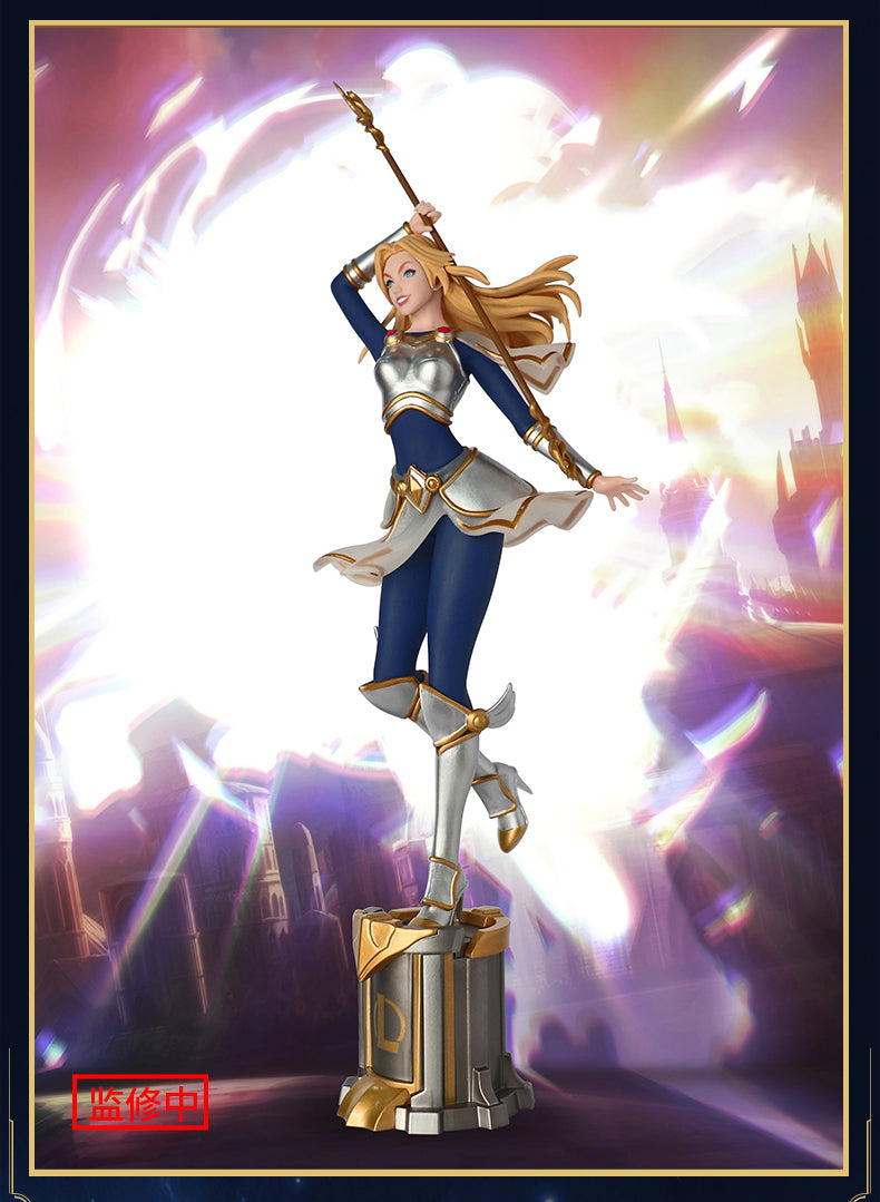 PRE-ORDER League of Legend LUX - The Lady of Luminosity Figure Pen