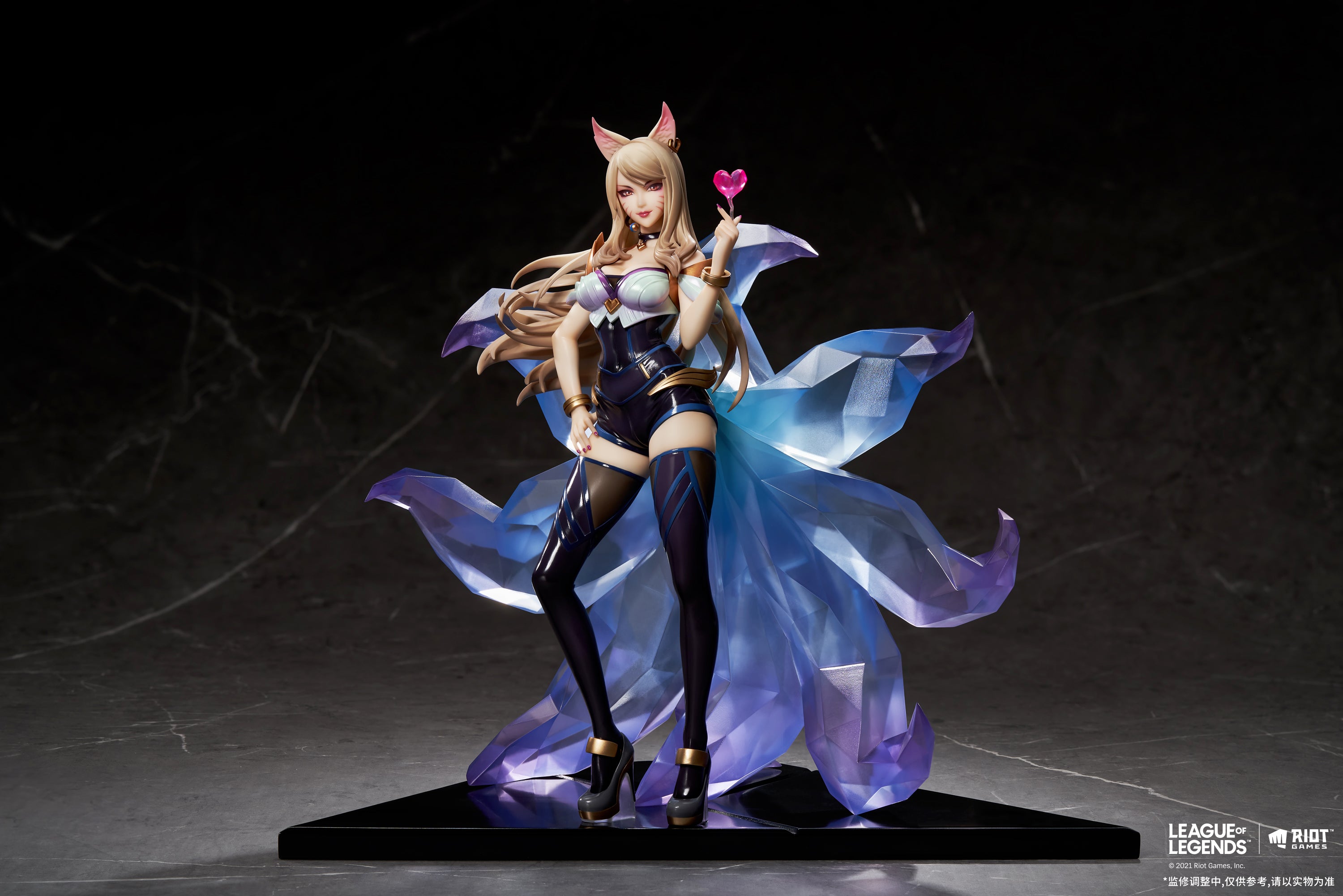 PRE-ORDER League of Legends - K/DA Ahri 1/7
