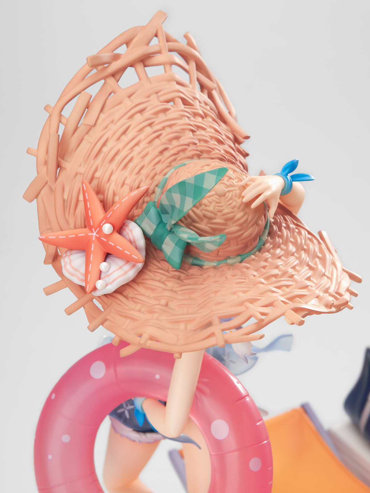 PRE-ORDER Honkai Impact 3rd - Theresa Apocalypse: Sunset and Sand Bar Ver. 1/8