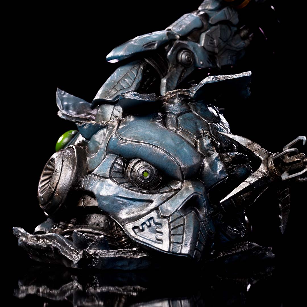 PRE-ORDER DC Comics Series #7 - Superboy Deluxe Art Scale 1/10