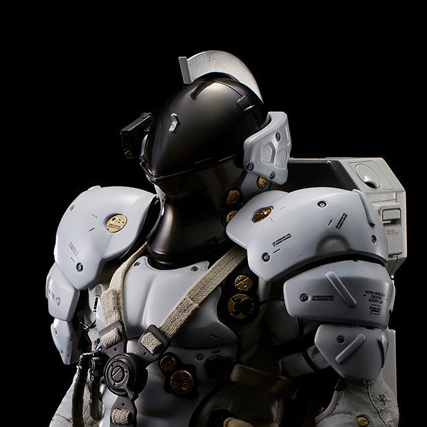 IN-STOCK 1000Toys X Sentinel - Kojima Productions - Ludens 1/6