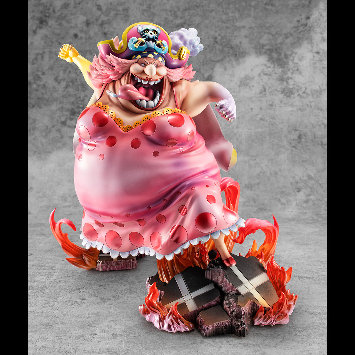 PRE-ORDER Portrait.Of.Pirates SA-MAXIMUM - One Piece - Great Pirate Big Mom Charlotte Linlin [EXCLUSIVE]