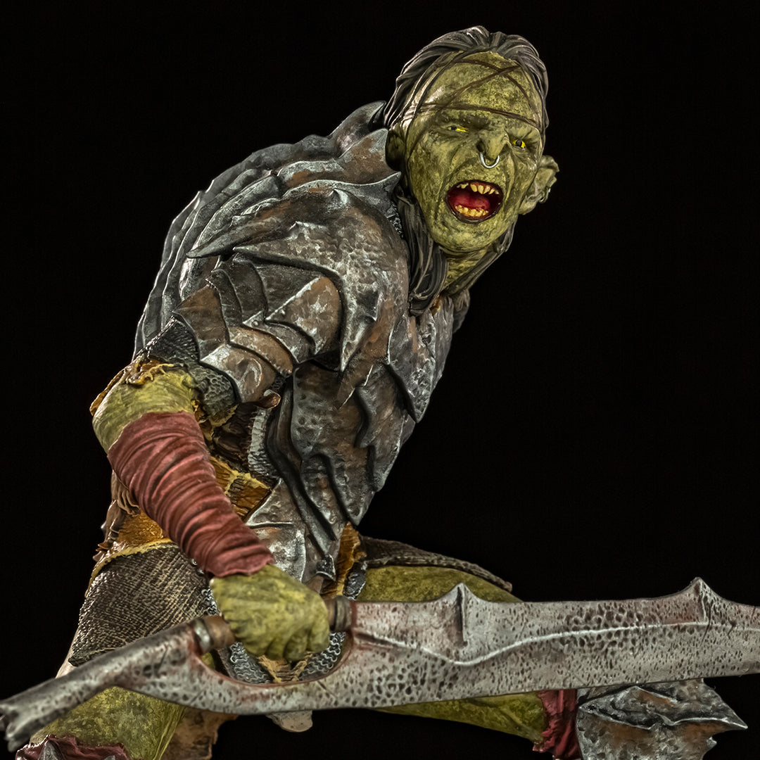 PRE-ORDER Lord of the Rings - Swordsman Orc BDS Art Scale 1/10