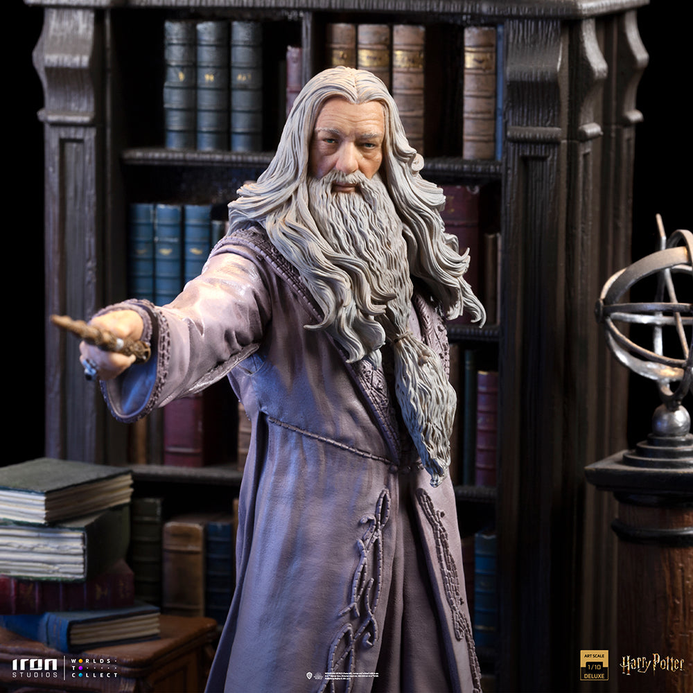 PRE-ORDER Harry Potter - Albus Dumbledore Deluxe Art Scale 1/10