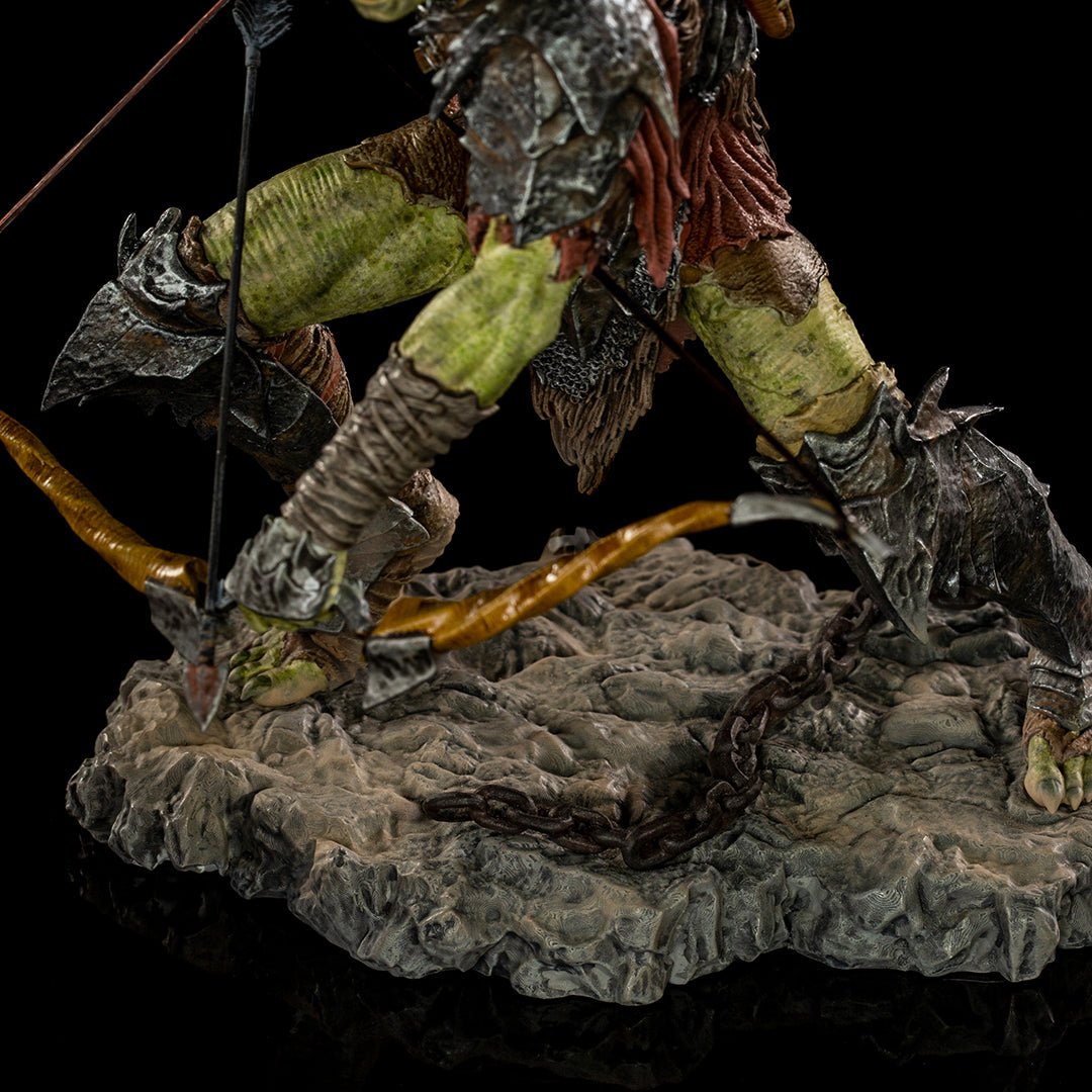 PRE-ORDER Lord of the Rings - Archer Orc BDS Art Scale 1/10