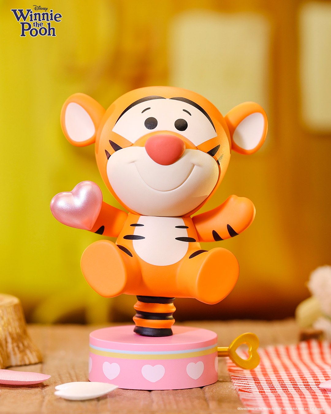 PRE-ORDER Disney - Winnie the Pooh [Box of 12]