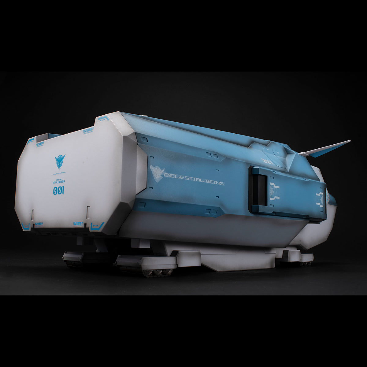 PRE-ORDER Realistic Model Series - Mobile Suit Gundam 00 - Ptolemy Container: Renewal Edition 1/144 [EXCLUSIVE]