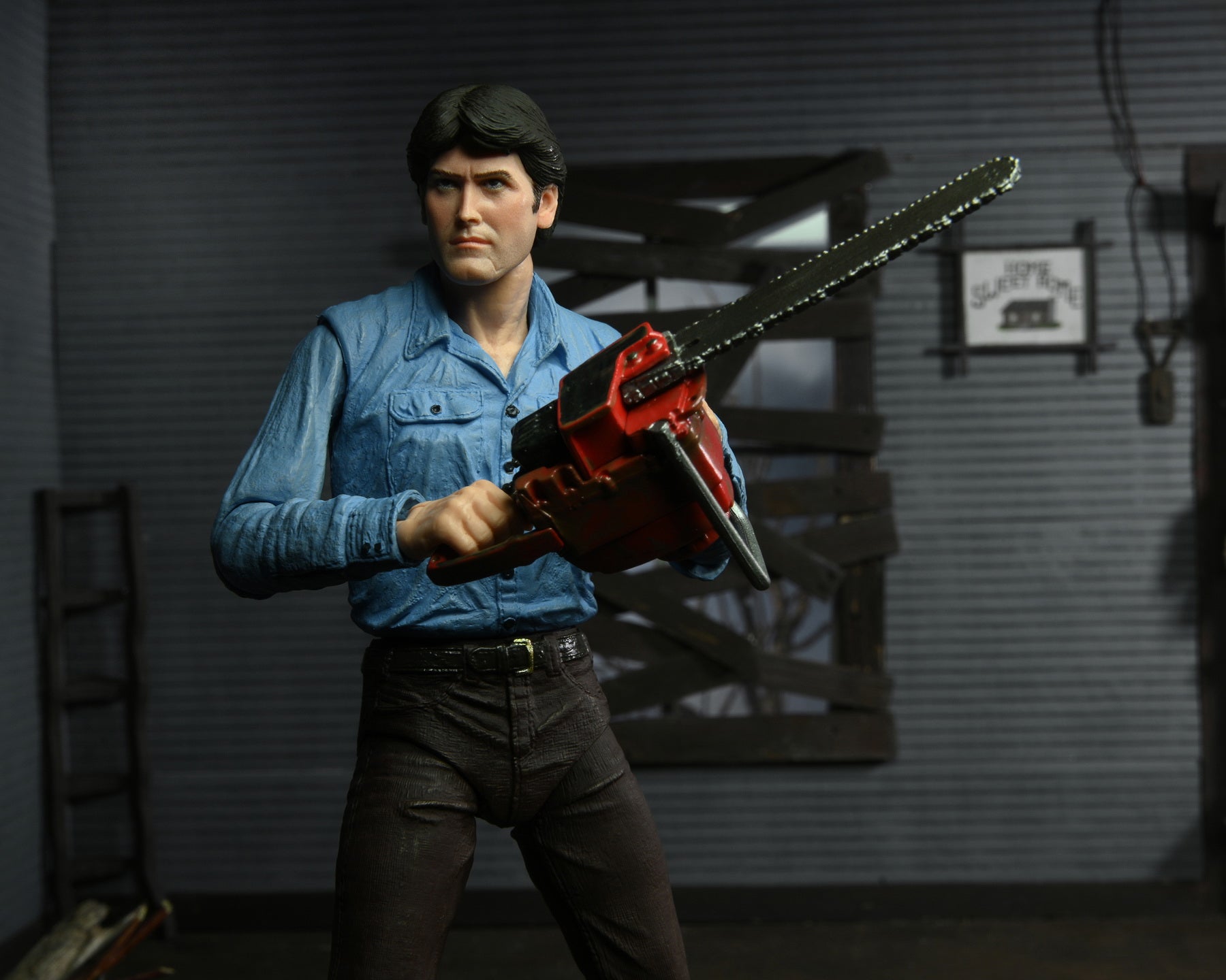 PRE-ORDER 7-inch Action Figure - Evil Dead - 40th Anniversary Ultimate Ash