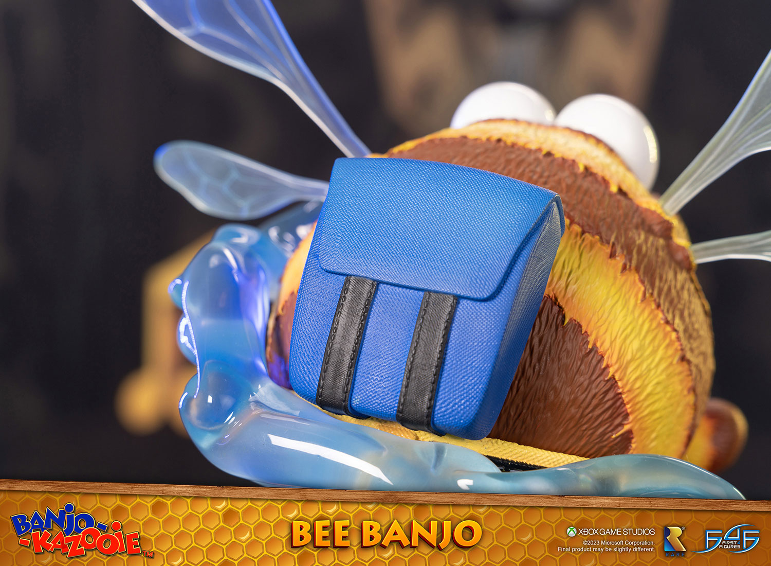 PRE-ORDER Banjo-Kazooie - Bee Banjo