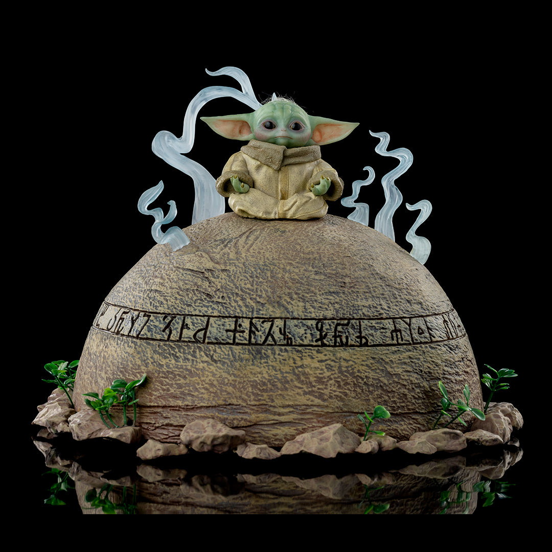 PRE-ORDER The Mandalorian - Grogu Legacy Replica 1/4