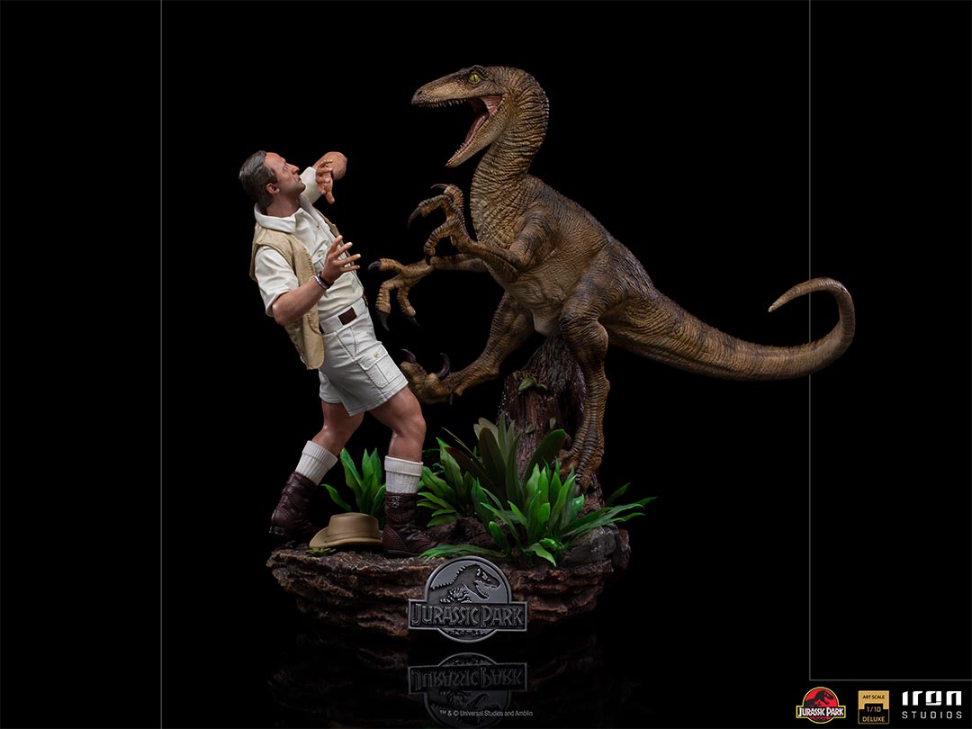 PRE-ORDER Jurassic Park - Clever Girl Deluxe Art Scale 1/10