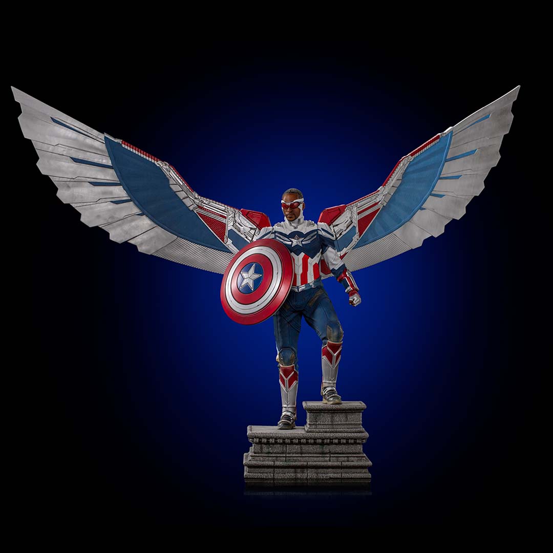 PRE-ORDER Falcon and the Winter Soldier - Captain America Sam Wilson Open Wings Version Legacy Replica 1/4