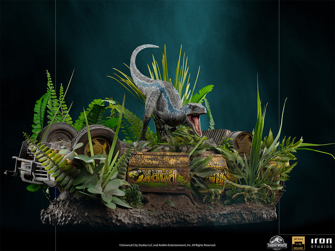 PRE-ORDER Jurassic World Fallen Kingdom - Blue Deluxe Art Scale 1/10