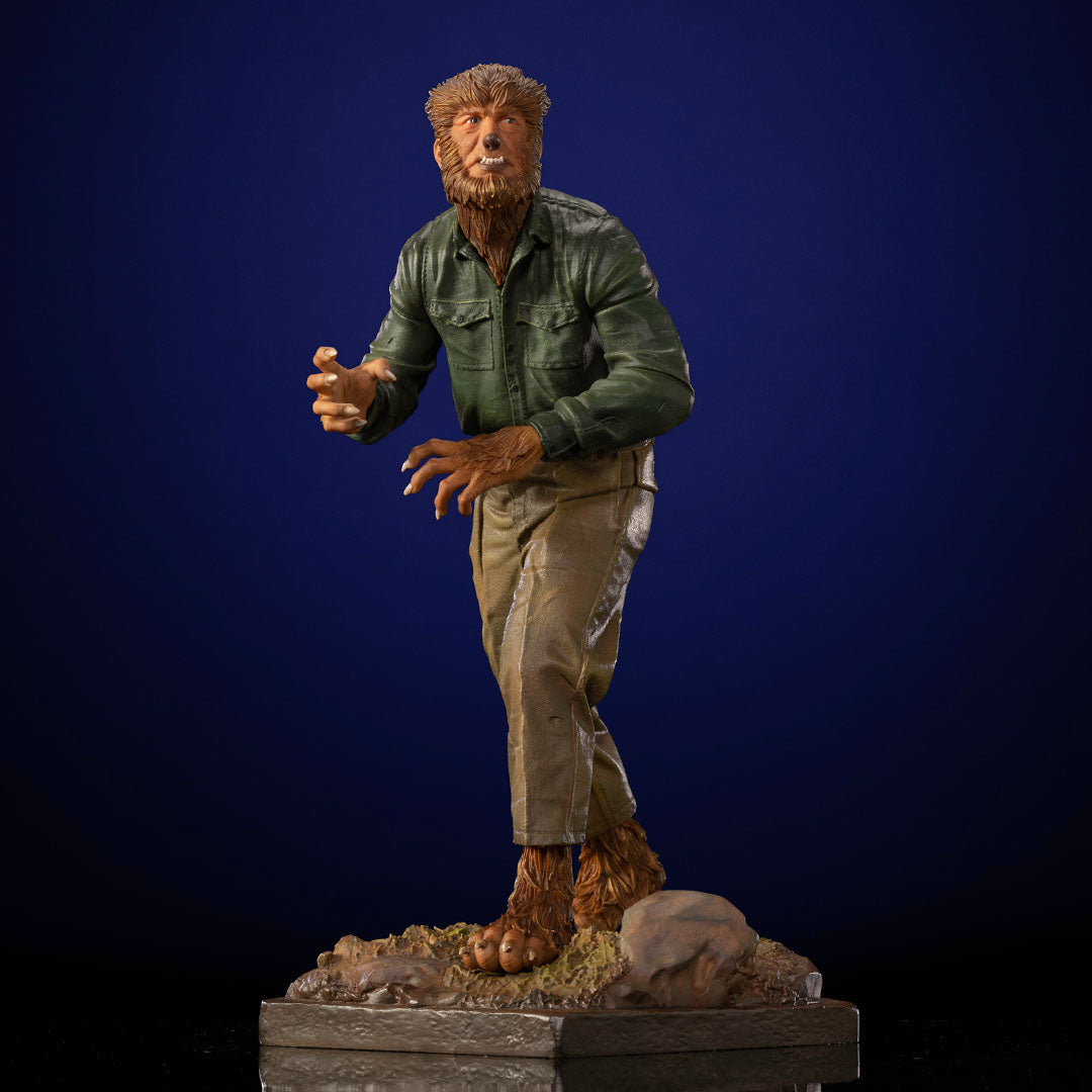 PRE-ORDER Universal Monsters - The Wolf Man Art Scale 1/10