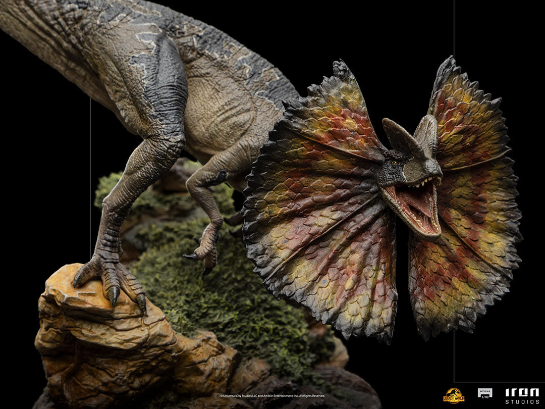 PRE-ORDER Jurassic World - Dilophosaurus Art Scale 1/10