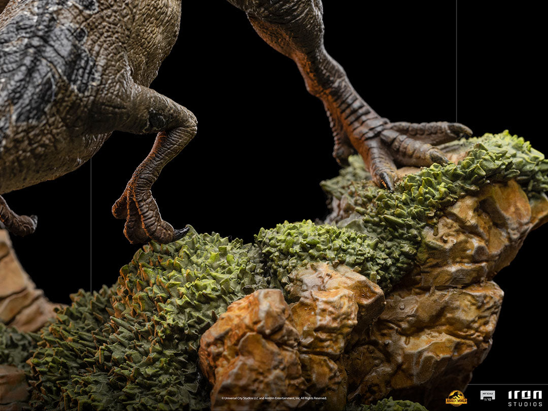 PRE-ORDER Jurassic World - Dilophosaurus Art Scale 1/10