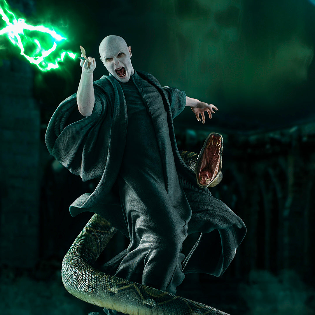 PRE-ORDER Harry Potter - Voldemort Legacy Replica 1/4