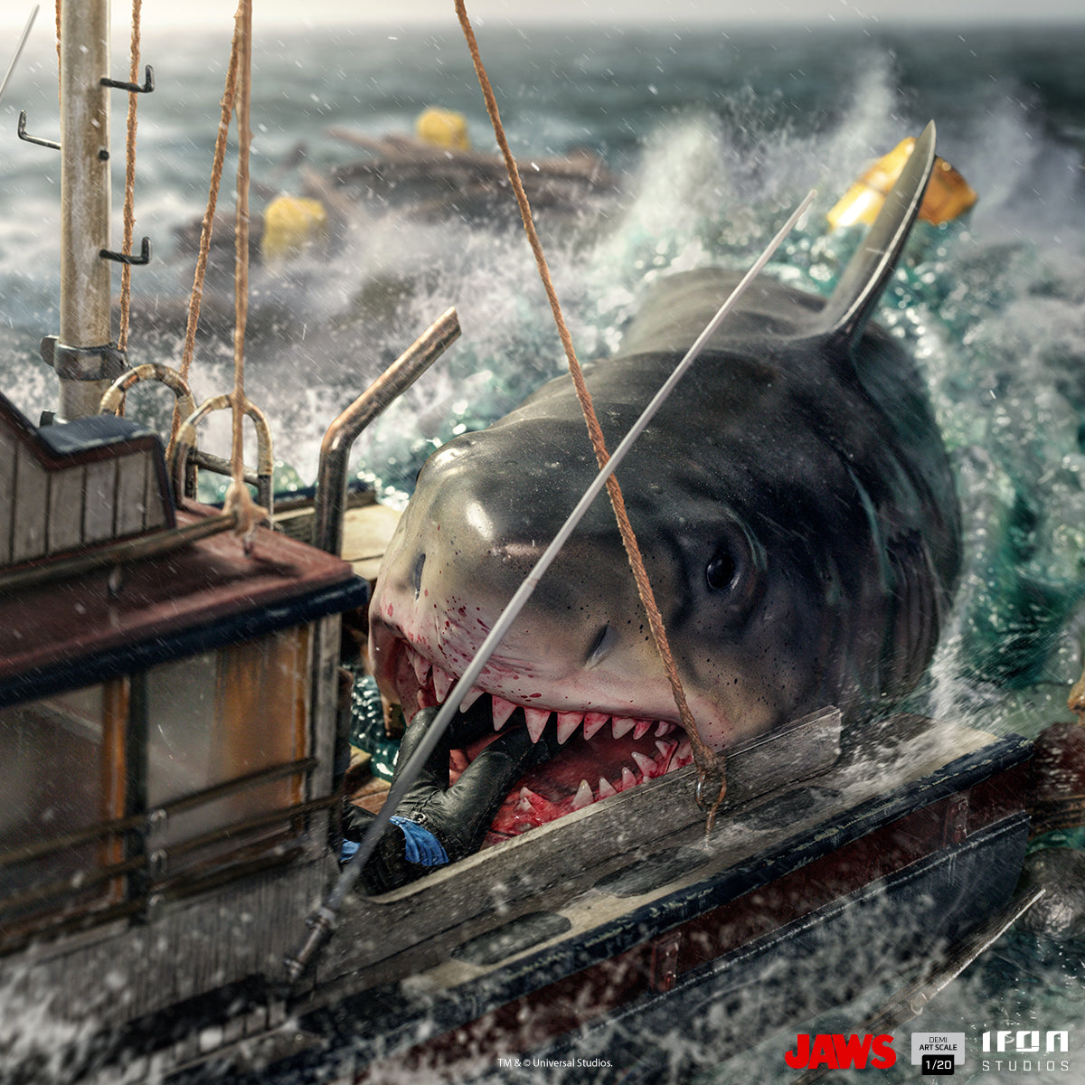 PRE-ORDER Jaws Attack Demi Art Scale 1/20