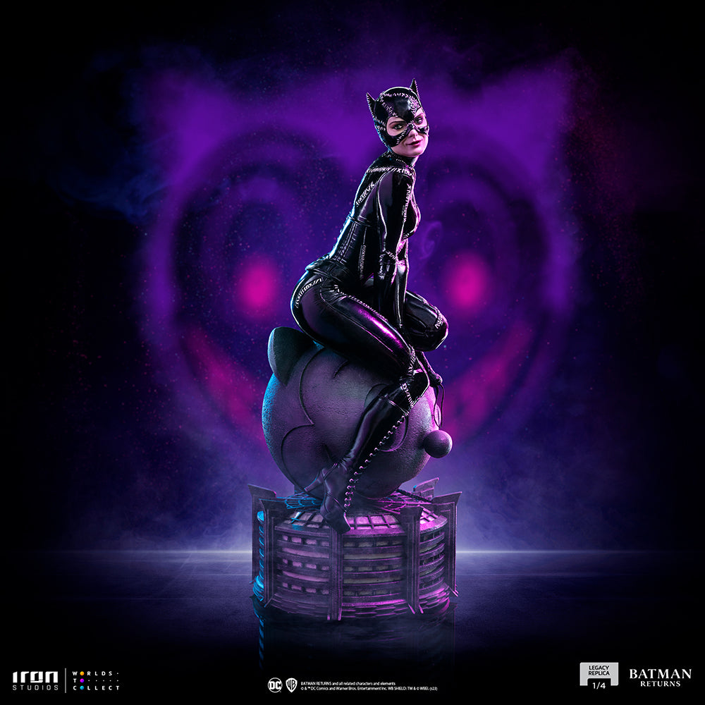 PRE-ORDER Batman Returns - Catwoman Legacy Replica 1/4