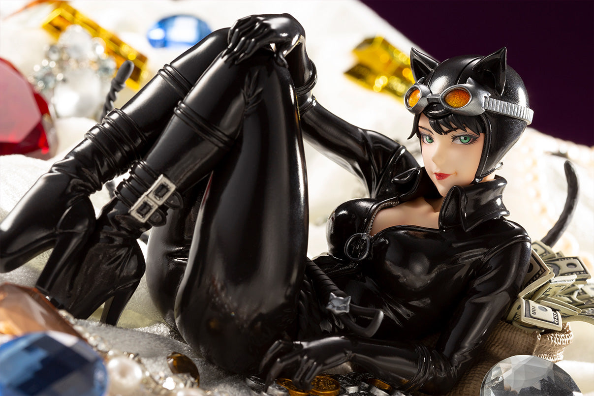 IN-STOCK Kotobukiya - DC Comics Bishoujo - Catwoman Returns 1/7